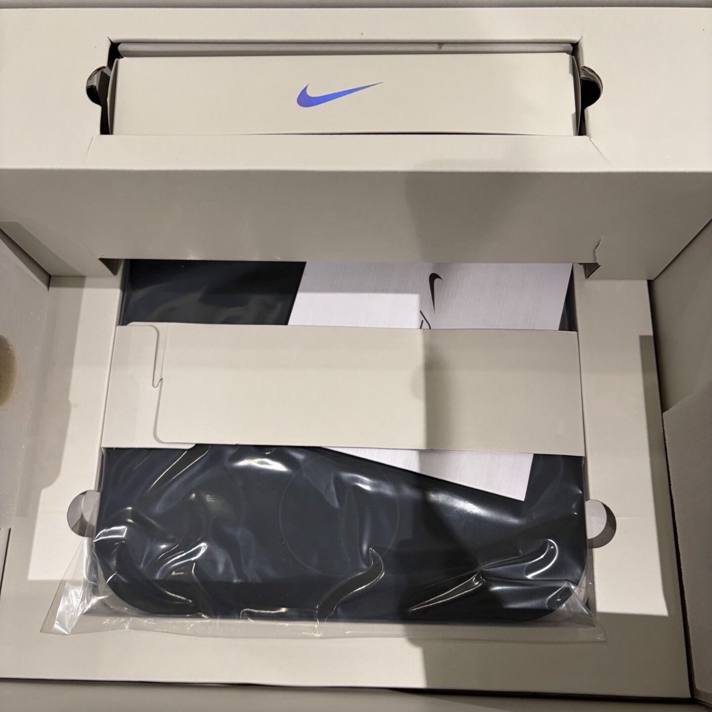 Nike Nike Multi Lowtop Sneakers 8 Men Size US 8 / EU 41 - 7 Thumbnail