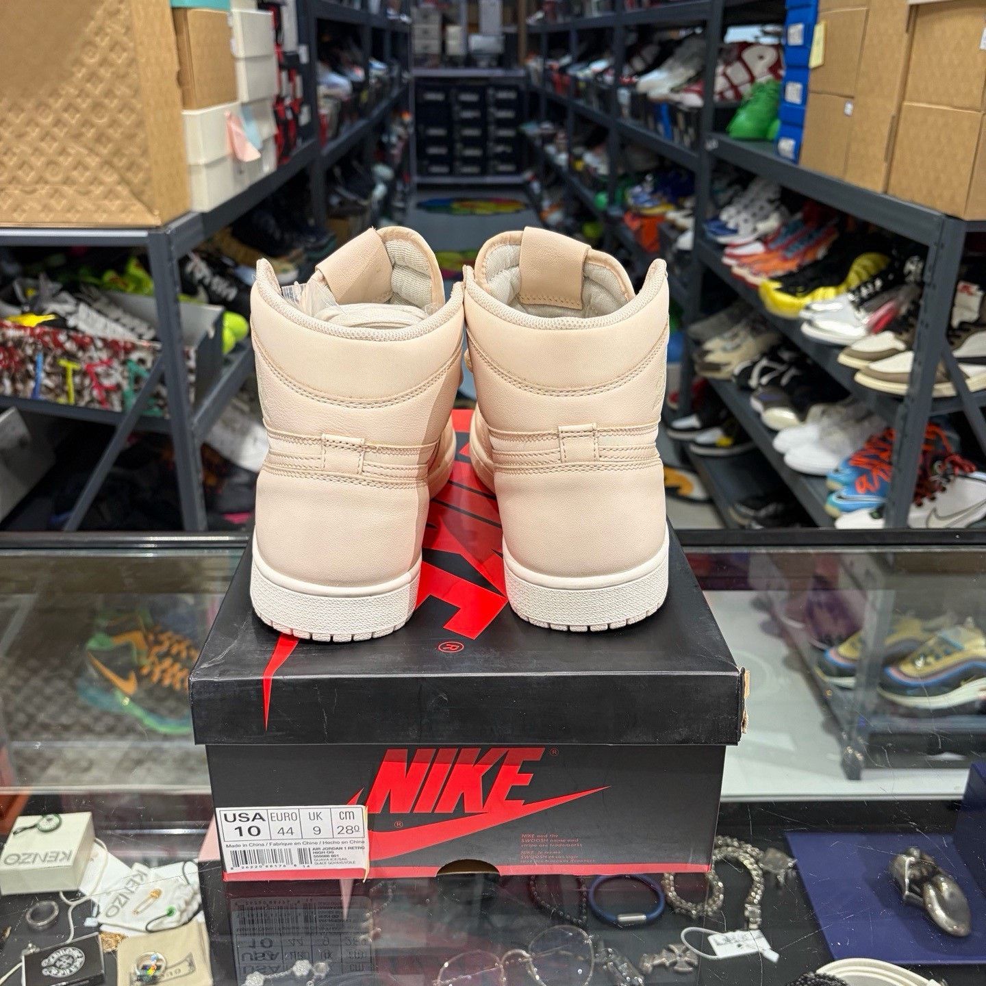 Nike Nike Pink Lowtop Sneakers 10.5 Men Size US 10.5 / EU 43-44 - 3 Thumbnail