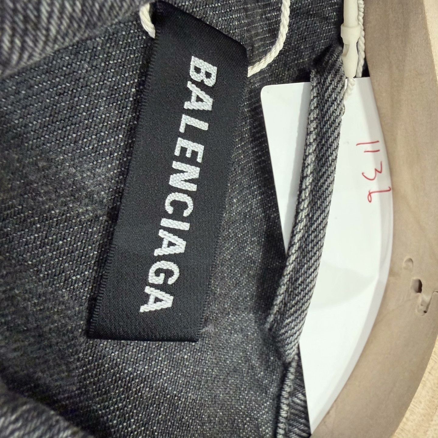 Balenciaga Balenciaga Gray Light Jacket xl Men Size US XL / EU 56 / 4 - 3 Thumbnail