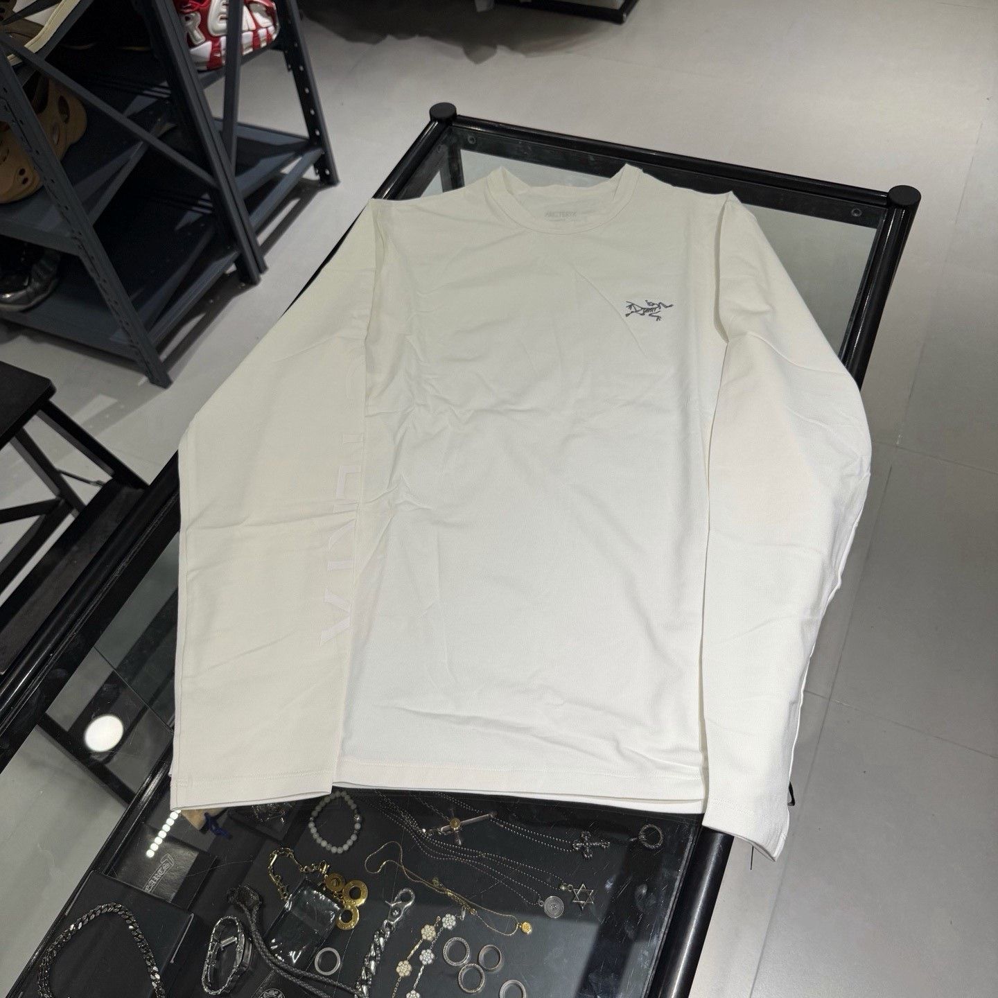 Arc'teryx Arc'teryx T-Shirt l Men Size US L / EU 52-54 / 3 - 9 Thumbnail
