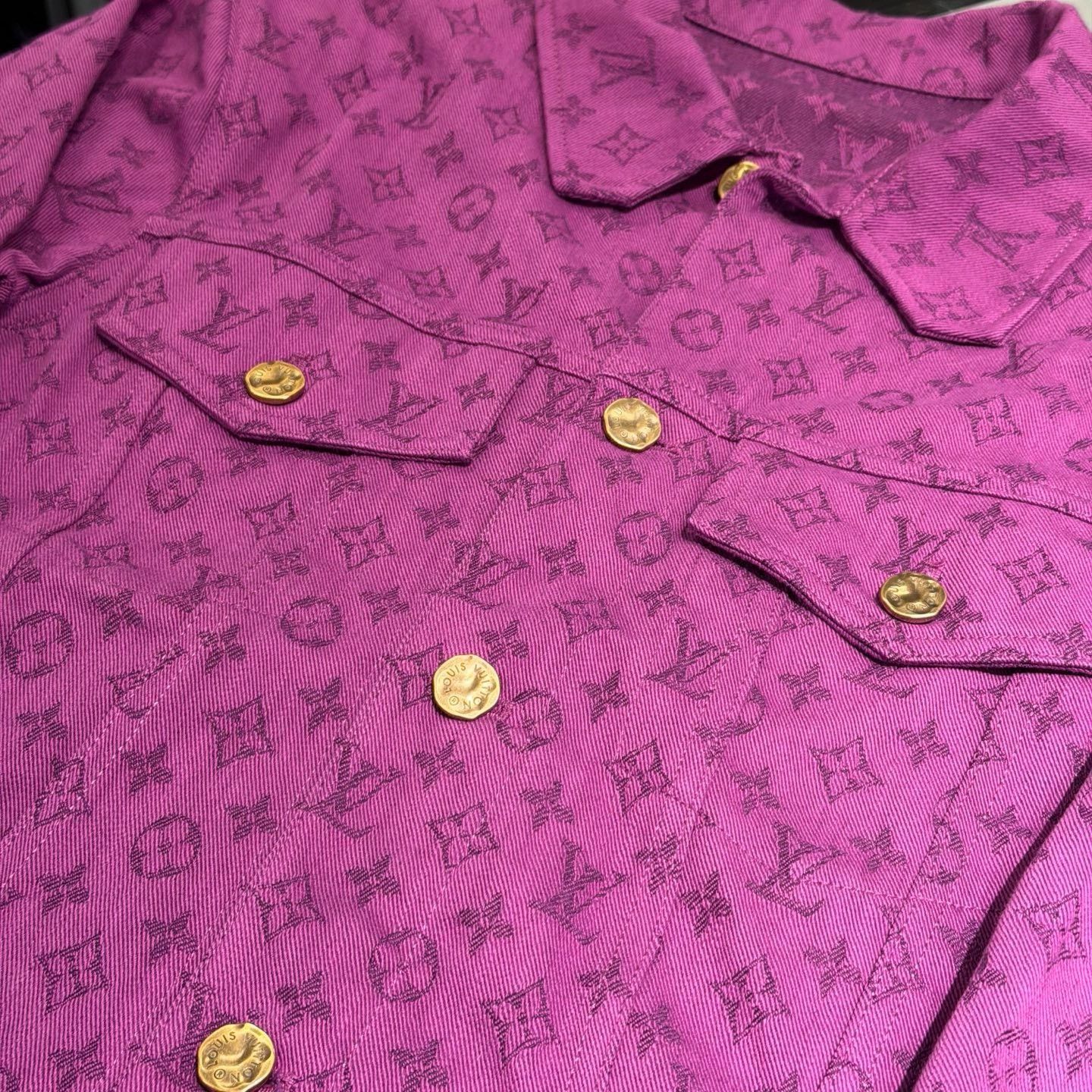 Louis Vuitton Louis Vuitton Purple Light Jacket l Men Size US L / EU 52-54 / 3 - 5 Thumbnail