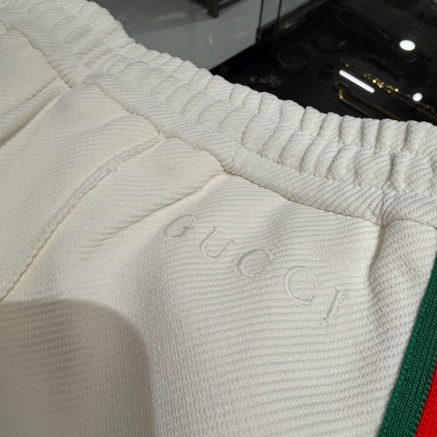 Gucci Gucci Jeans 26 Women Size 26" / US 2 / IT 38 - 9 Thumbnail