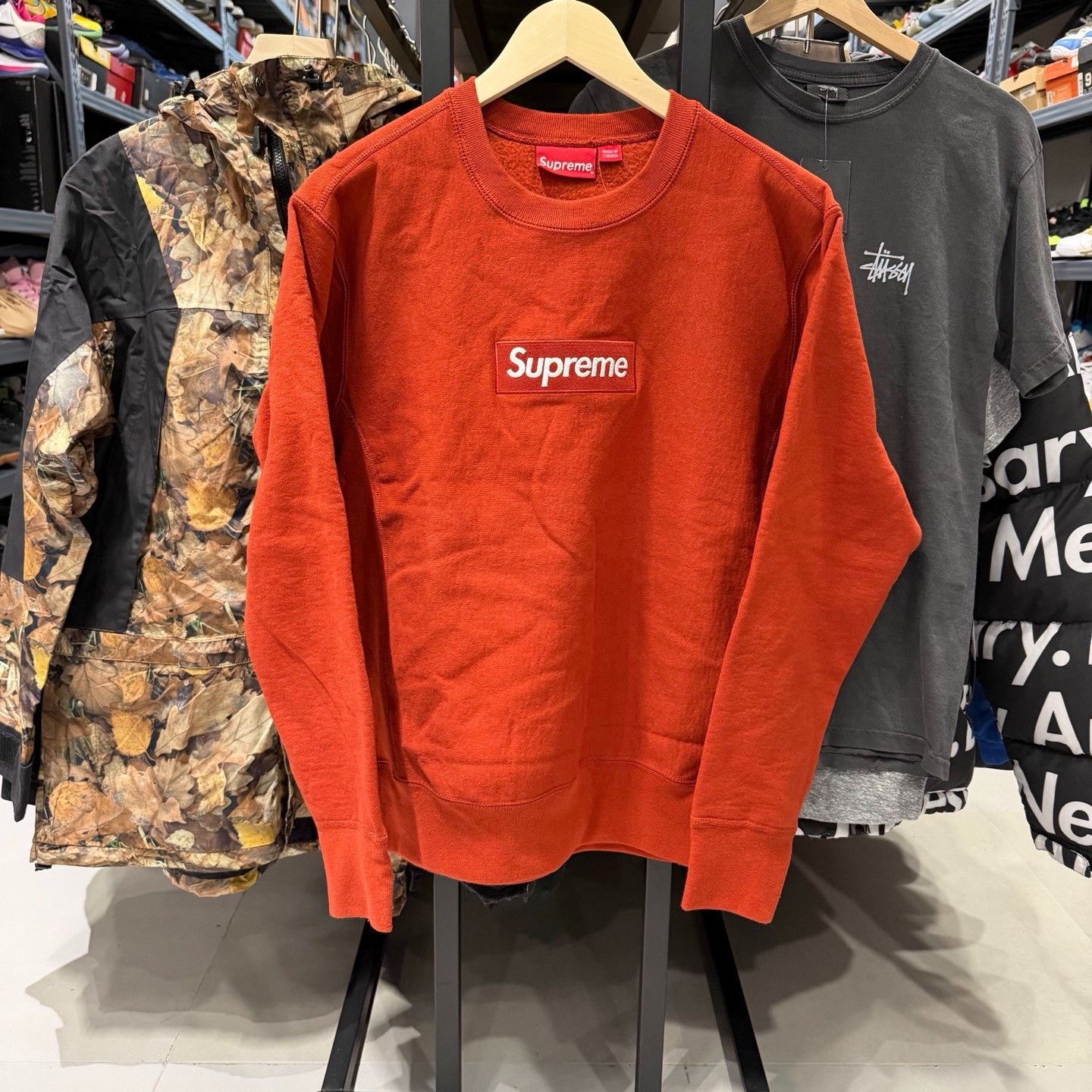 Supreme Supreme Red Hoodie s Men Size US S / EU 44-46 / 1 - 6 Thumbnail