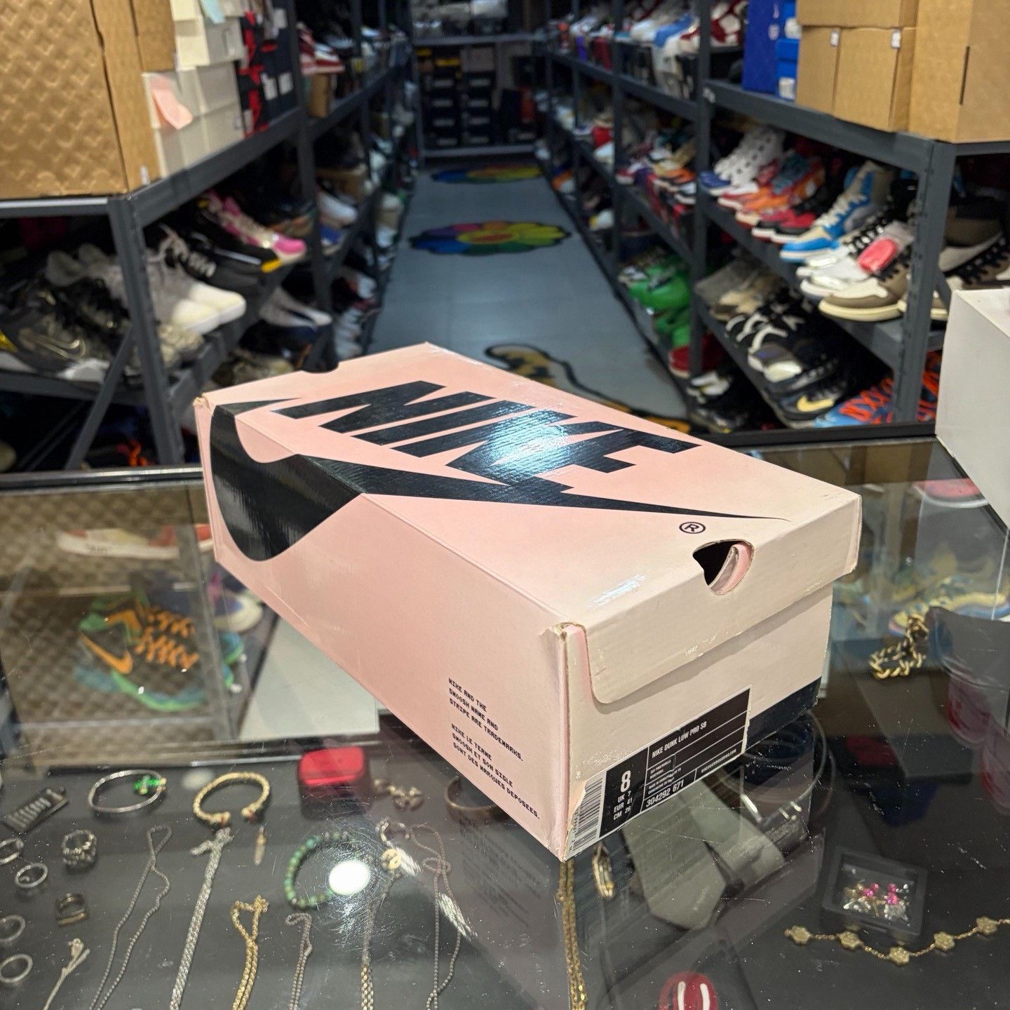 Nike Nike Pink Lowtop Sneakers 8.5 Men Size US 8.5 / EU 41-42 - 6 Thumbnail