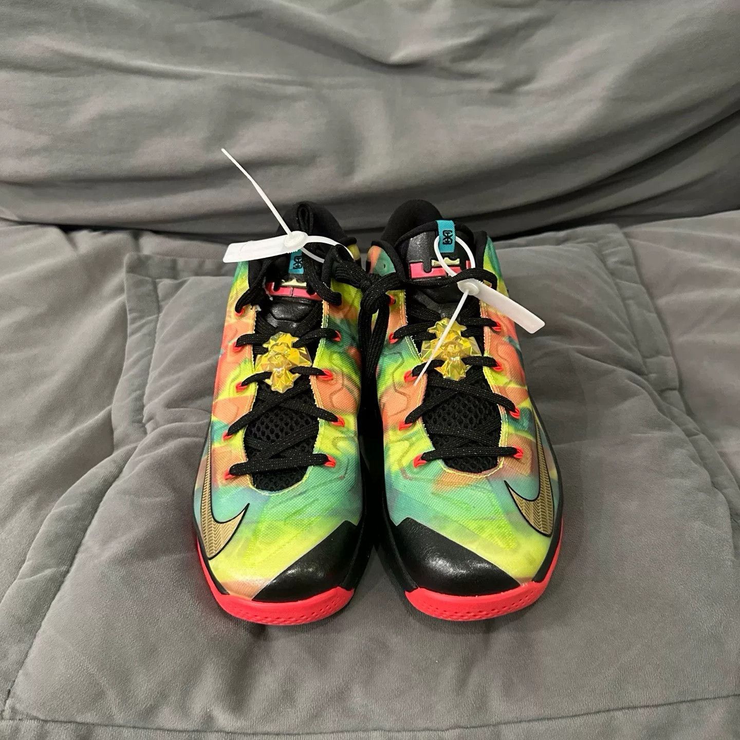Nike Nike Yellow Lowtop Sneakers 10.5 Men Size US 10.5 / EU 43-44 - 9 Thumbnail