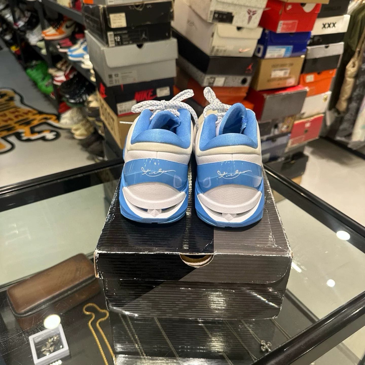 Nike Nike Blue Lowtop Sneakers 12 Men Size US 12 / EU 45 - 3 Thumbnail