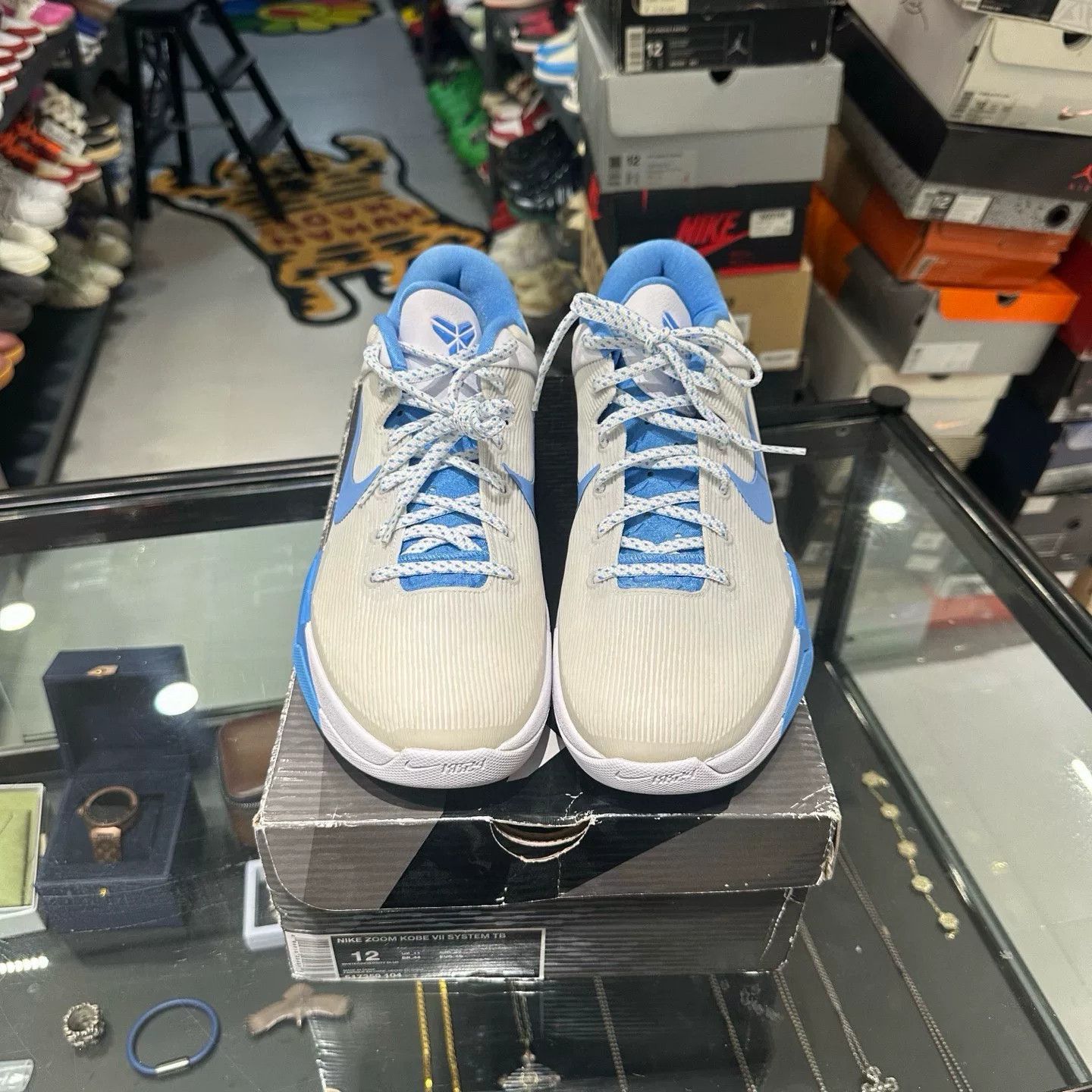 Nike Nike Blue Lowtop Sneakers 12 Men Size US 12 / EU 45 - 2 Thumbnail