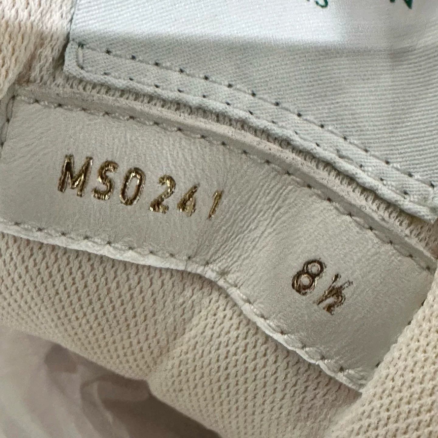 Louis Vuitton Louis Vuitton Green Lowtop Sneakers 9.5 Men Size US 9.5 / EU 42-43 - 5 Thumbnail