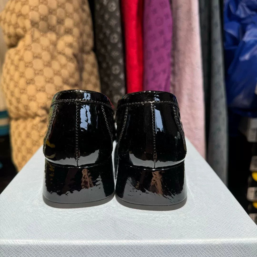 Prada Prada Black Lowtop Sneakers us_7-5 Women Size US 7.5 / IT 37.5 - 6 Thumbnail