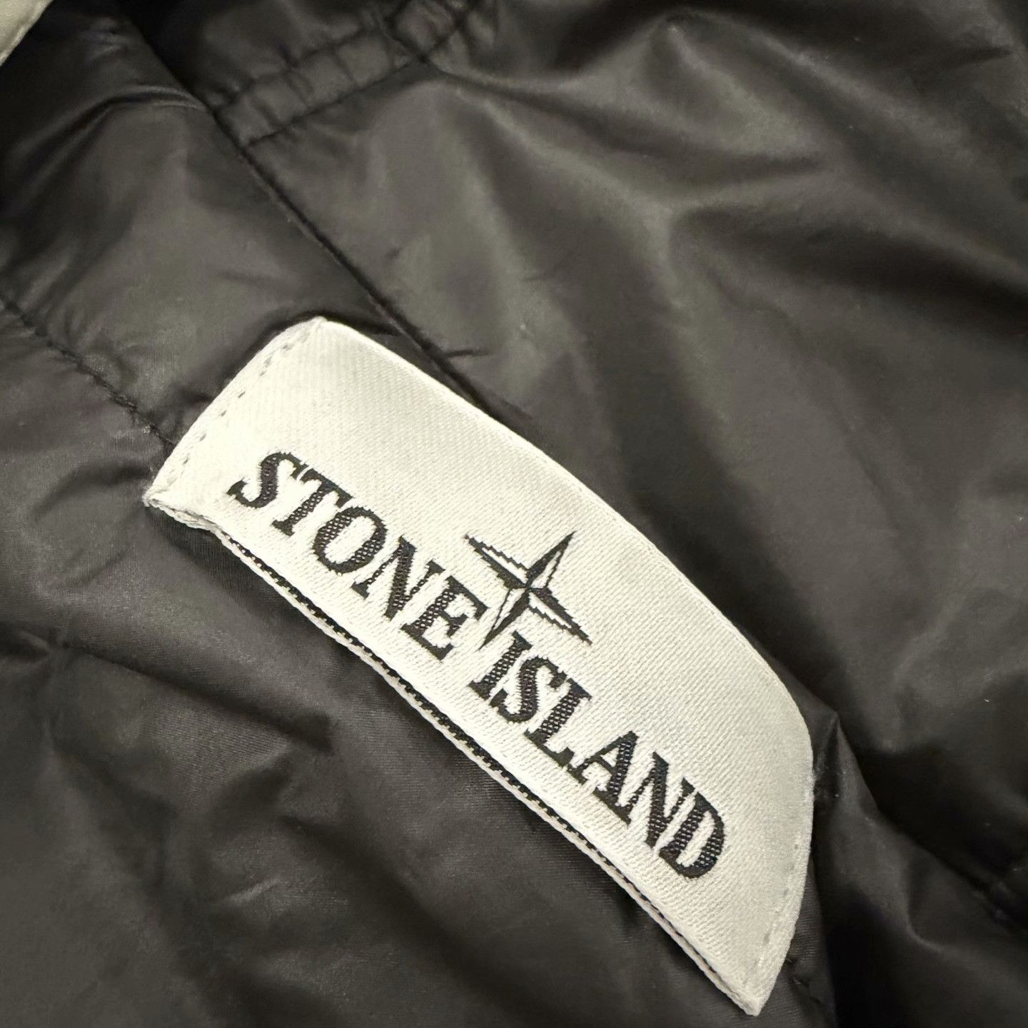 Stone Island Stone Island White Heavy Coat l Men Size US L / EU 52-54 / 3 - 4 Thumbnail