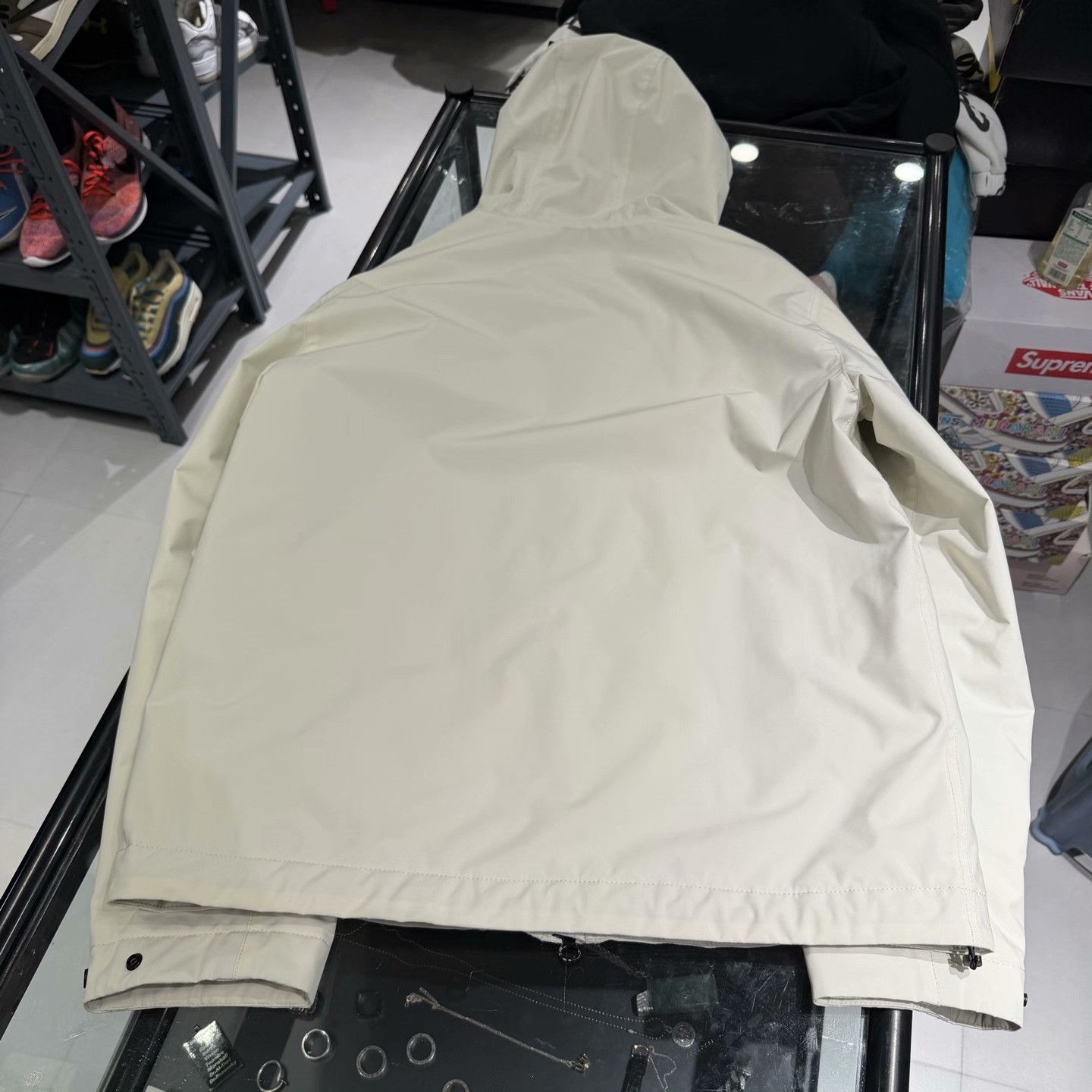 Stone Island Stone Island White Heavy Coat l Men Size US L / EU 52-54 / 3 - 7 Thumbnail