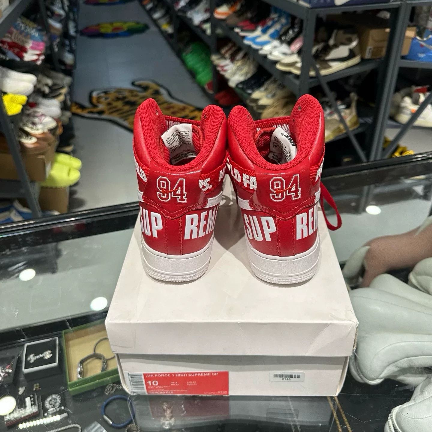 Nike Nike Red Hitop Sneakers 10.5 Men Size US 10.5 / EU 43-44 - 3 Thumbnail