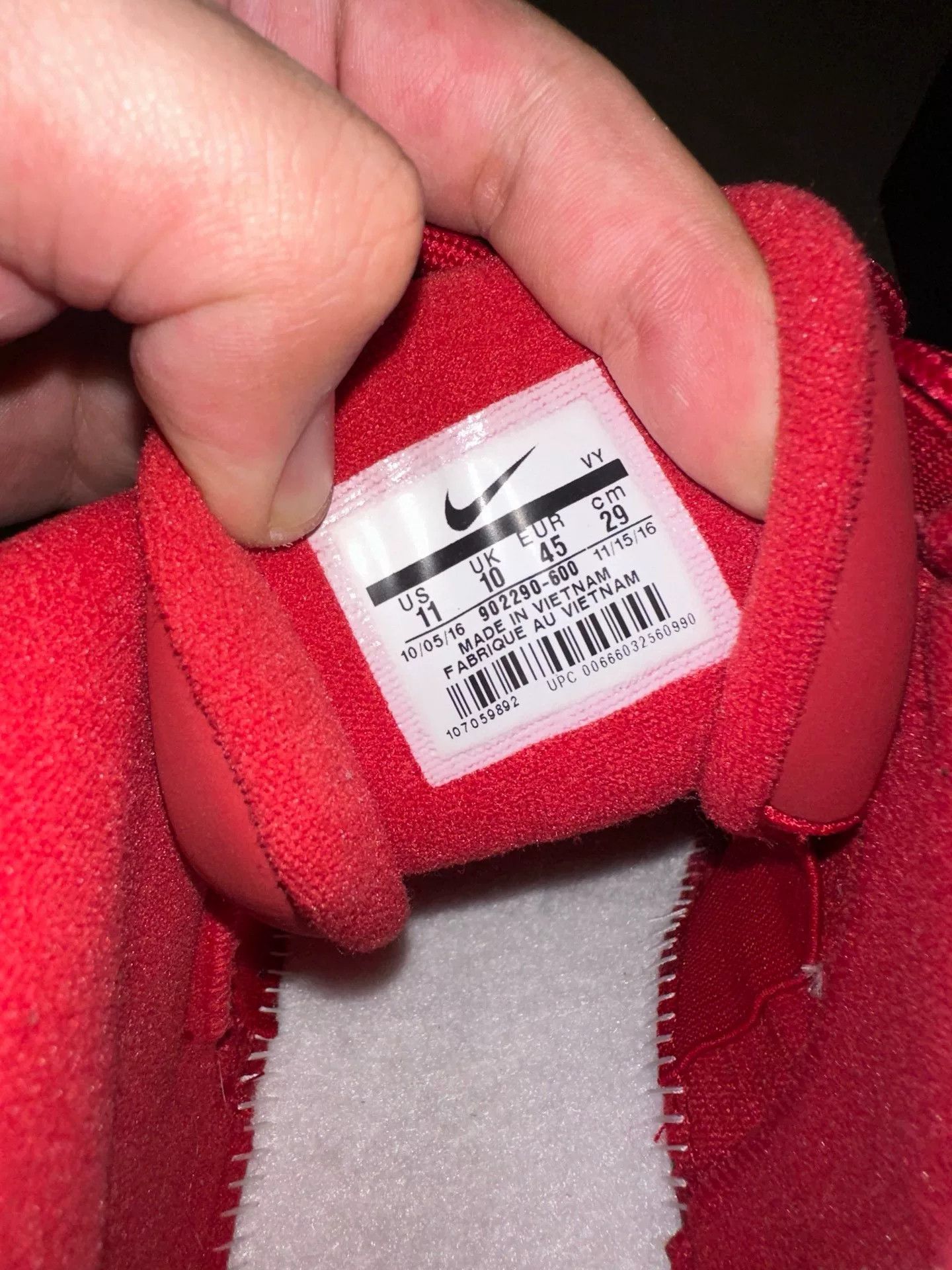 Nike Nike Red Lowtop Sneakers 11.5 Men Size US 11.5 / EU 44-45 - 6 Thumbnail