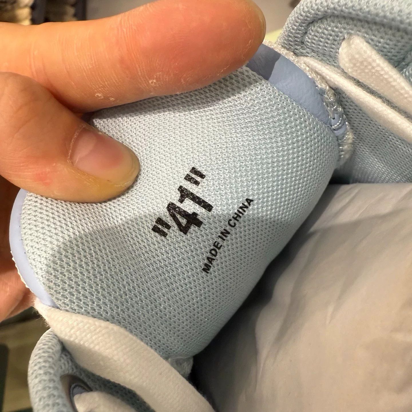 Off-White Off-White Blue Lowtop Sneakers 8.5 Men Size US 8.5 / EU 41-42 - 8 Thumbnail