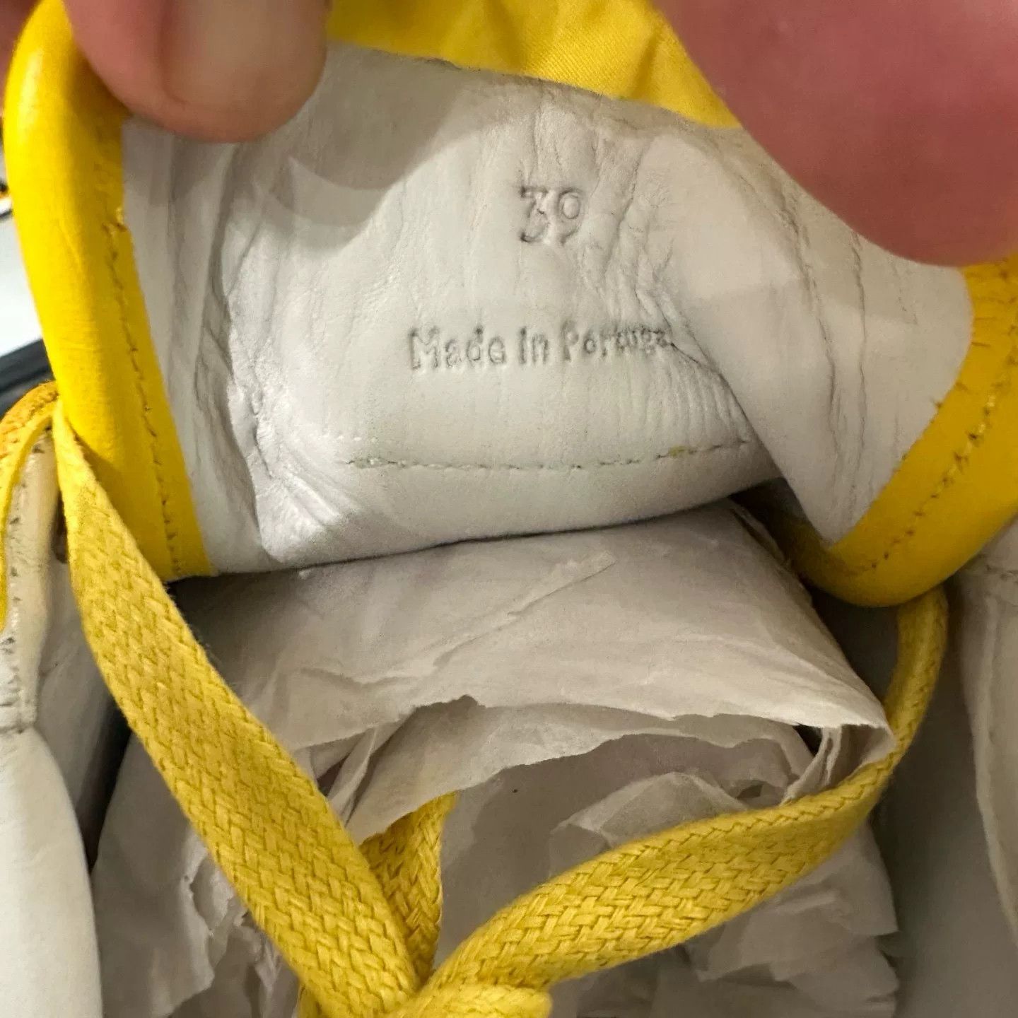 Lanvin Lanvin Yellow Lowtop Sneakers 6.5 Men Size US 6.5 / EU 39-40 - 5 Thumbnail