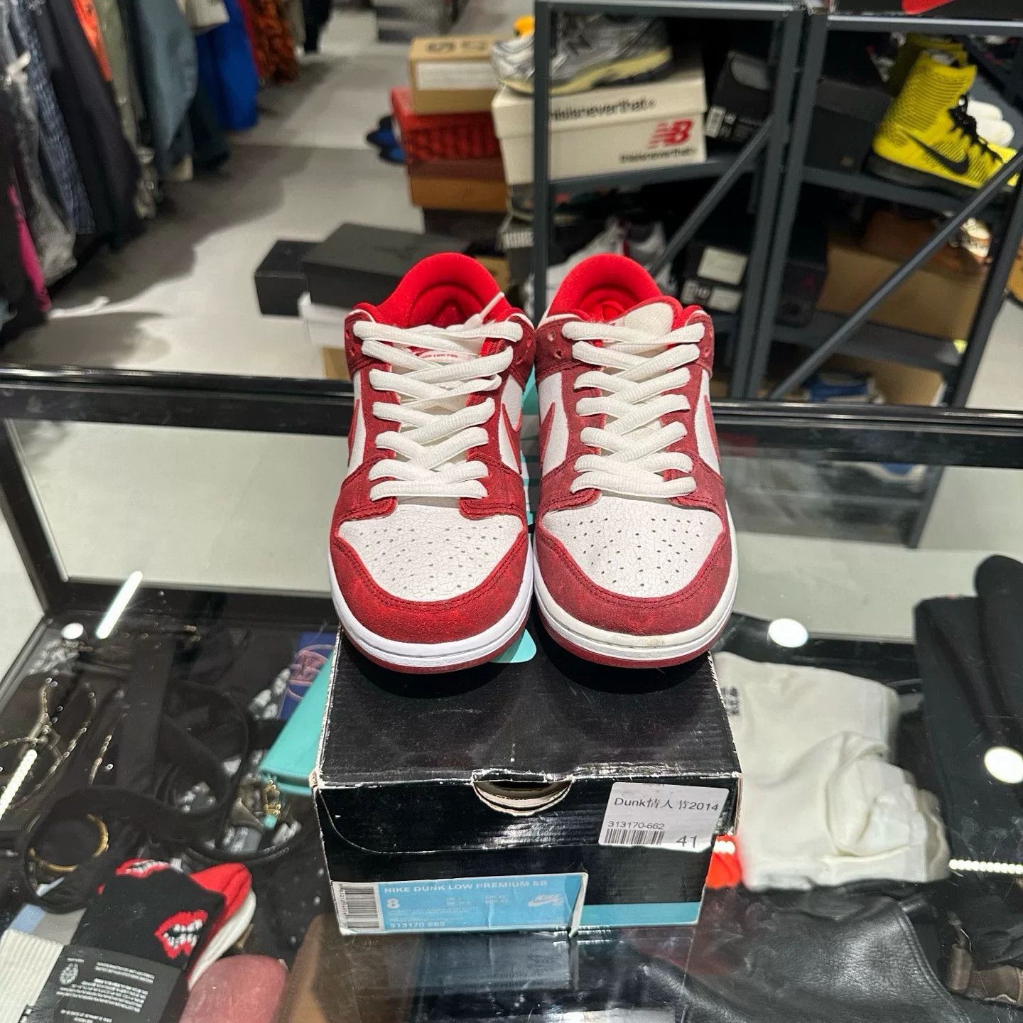 Nike Nike Red Lowtop Sneakers 8.5 Men Size US 8.5 / EU 41-42 - 2 Thumbnail
