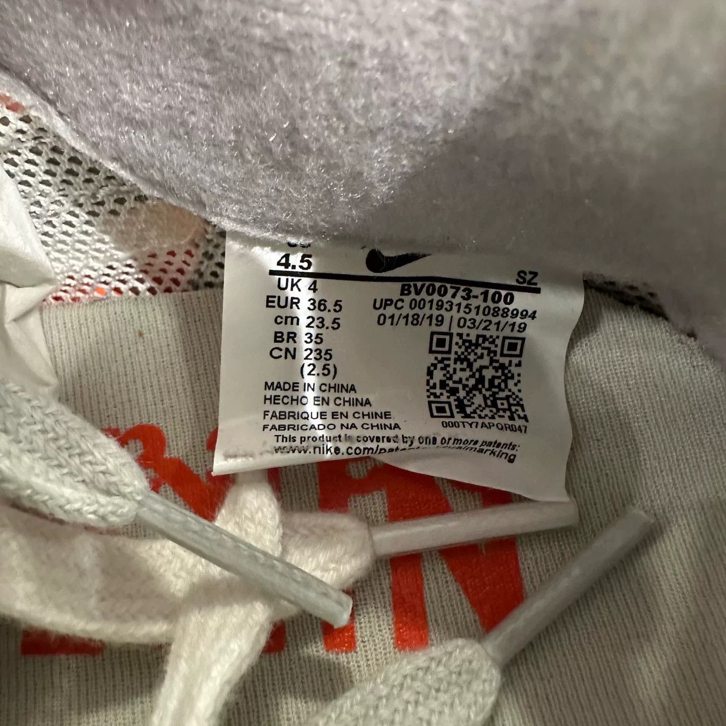 Nike Nike White Lowtop Sneakers 5 Men Size US 5 / EU 37 - 4 Thumbnail