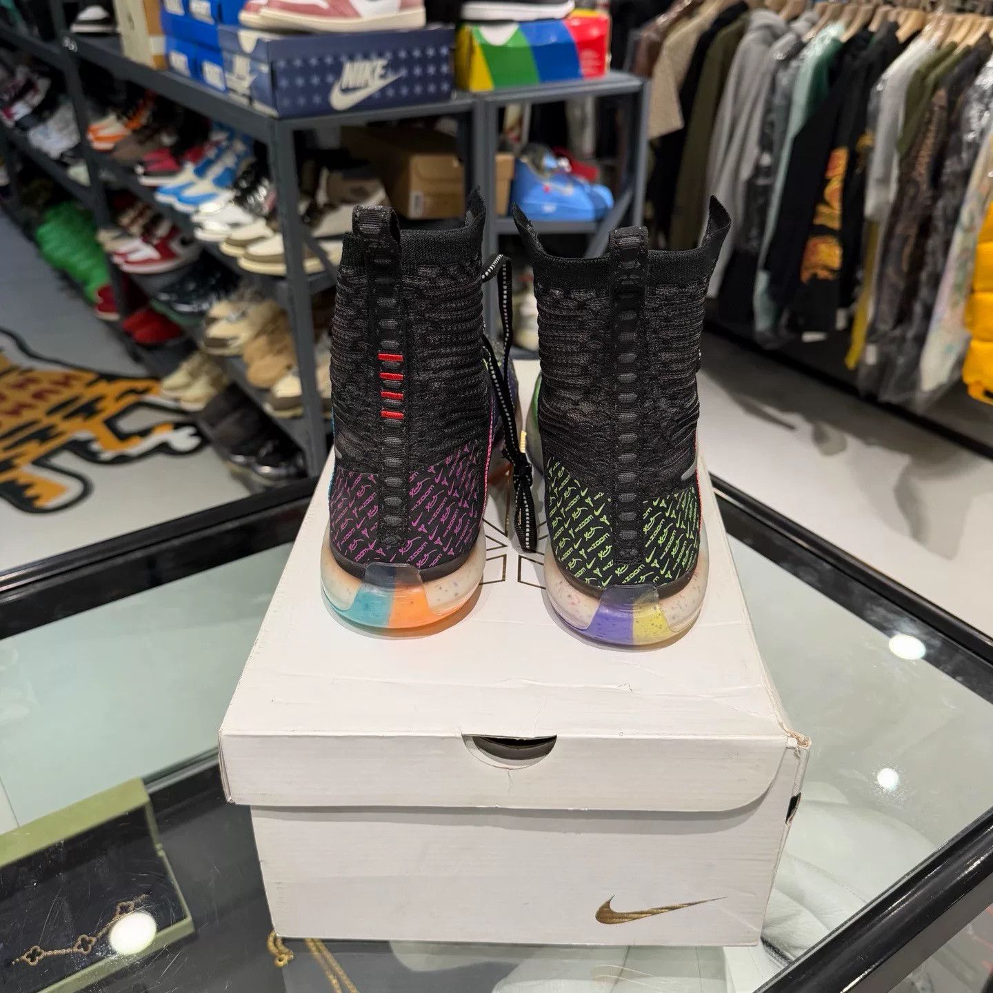 Nike Nike Multi Lowtop Sneakers 10 Men Size US 10 / EU 43 - 3 Thumbnail