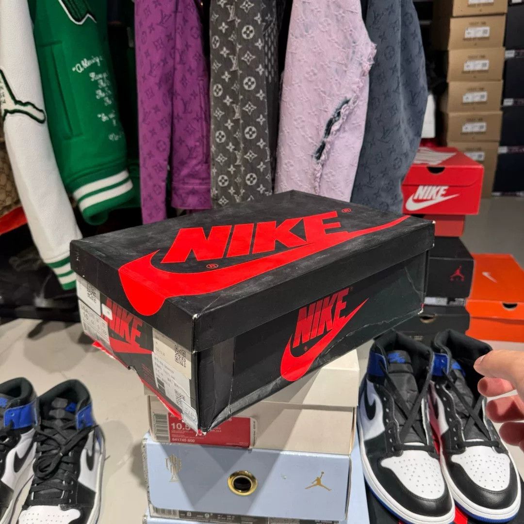 Nike Nike Lowtop Sneakers 10.5 Men Size US 10.5 / EU 43-44 - 9 Thumbnail