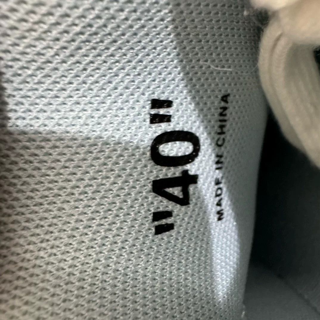 Off-White Off-White Blue Lowtop Sneakers 7.5 Men Size US 7.5 / EU 40-41 - 8 Thumbnail