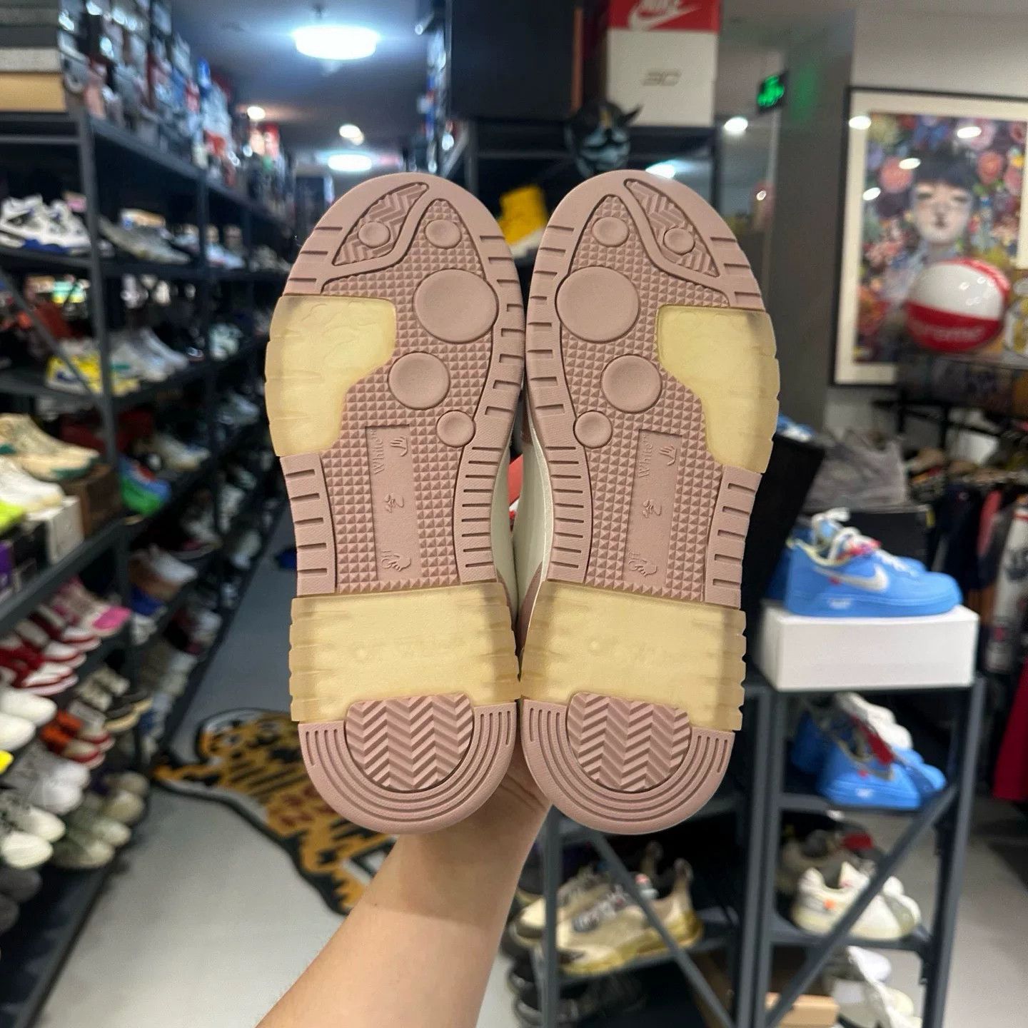 Off-White Off-White Pink Lowtop Sneakers 8.5 Men Size US 8.5 / EU 41-42 - 4 Thumbnail