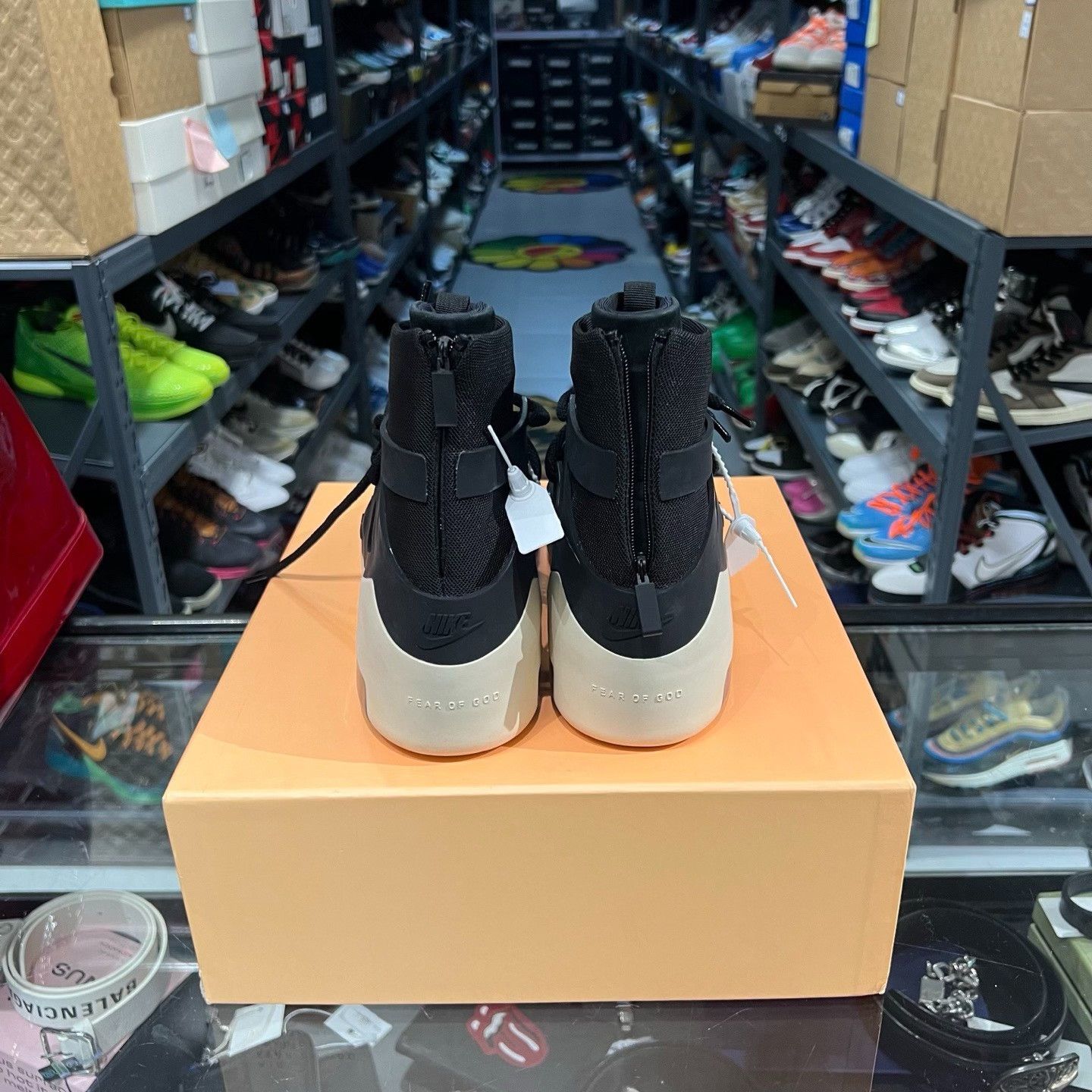 Nike Nike Black Hitop Sneakers 9.5 Men Size US 9.5 / EU 42-43 - 3 Thumbnail