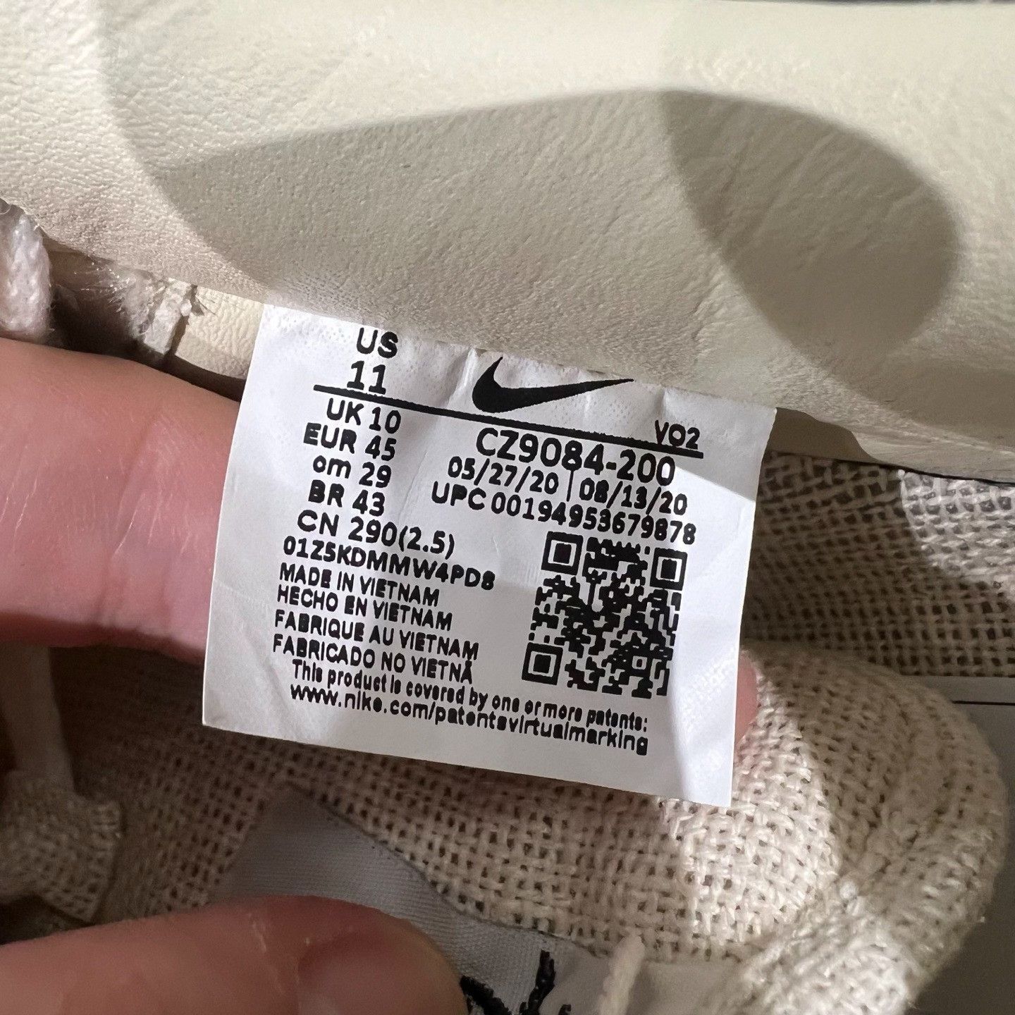 Nike Nike White Lowtop Sneakers 11.5 Men Size US 11.5 / EU 44-45 - 5 Thumbnail