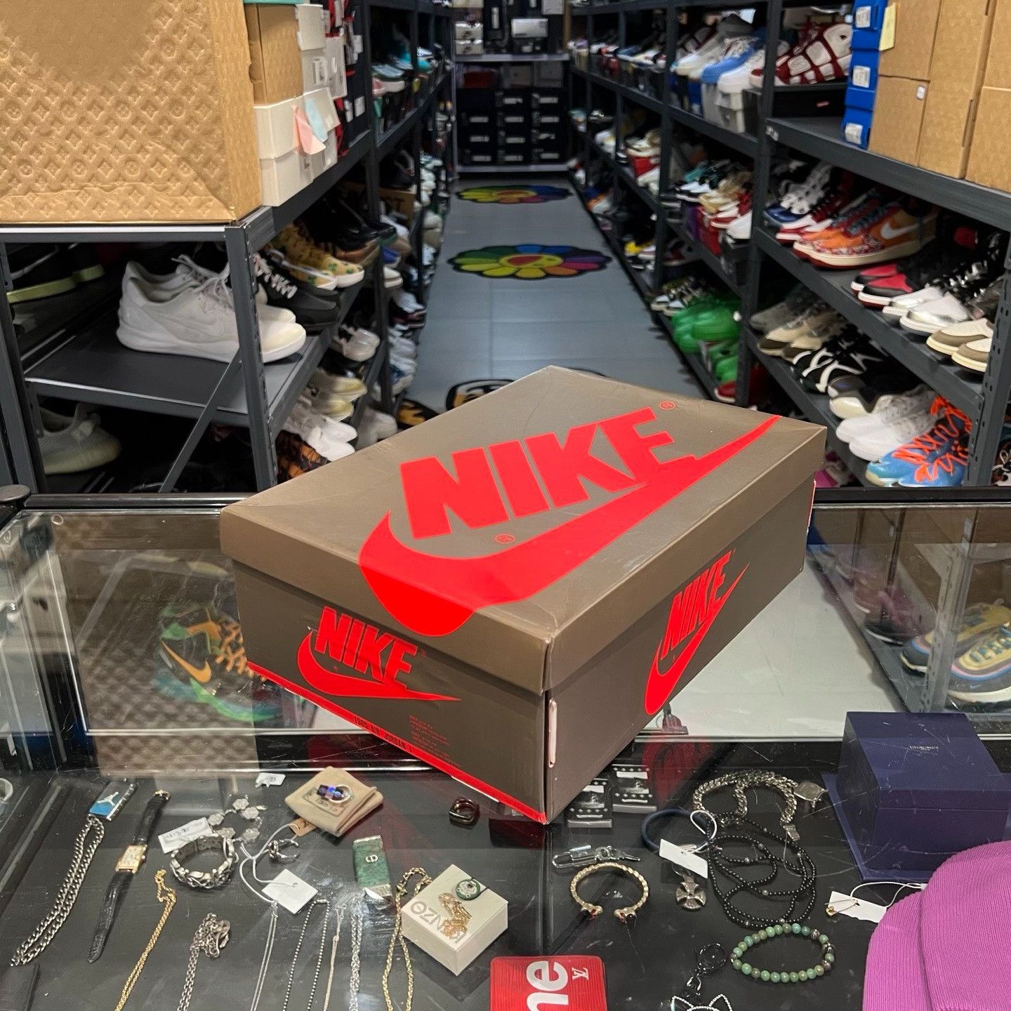 Nike Nike Hitop Sneakers 8.5 Men Size US 8.5 / EU 41-42 - 6 Thumbnail