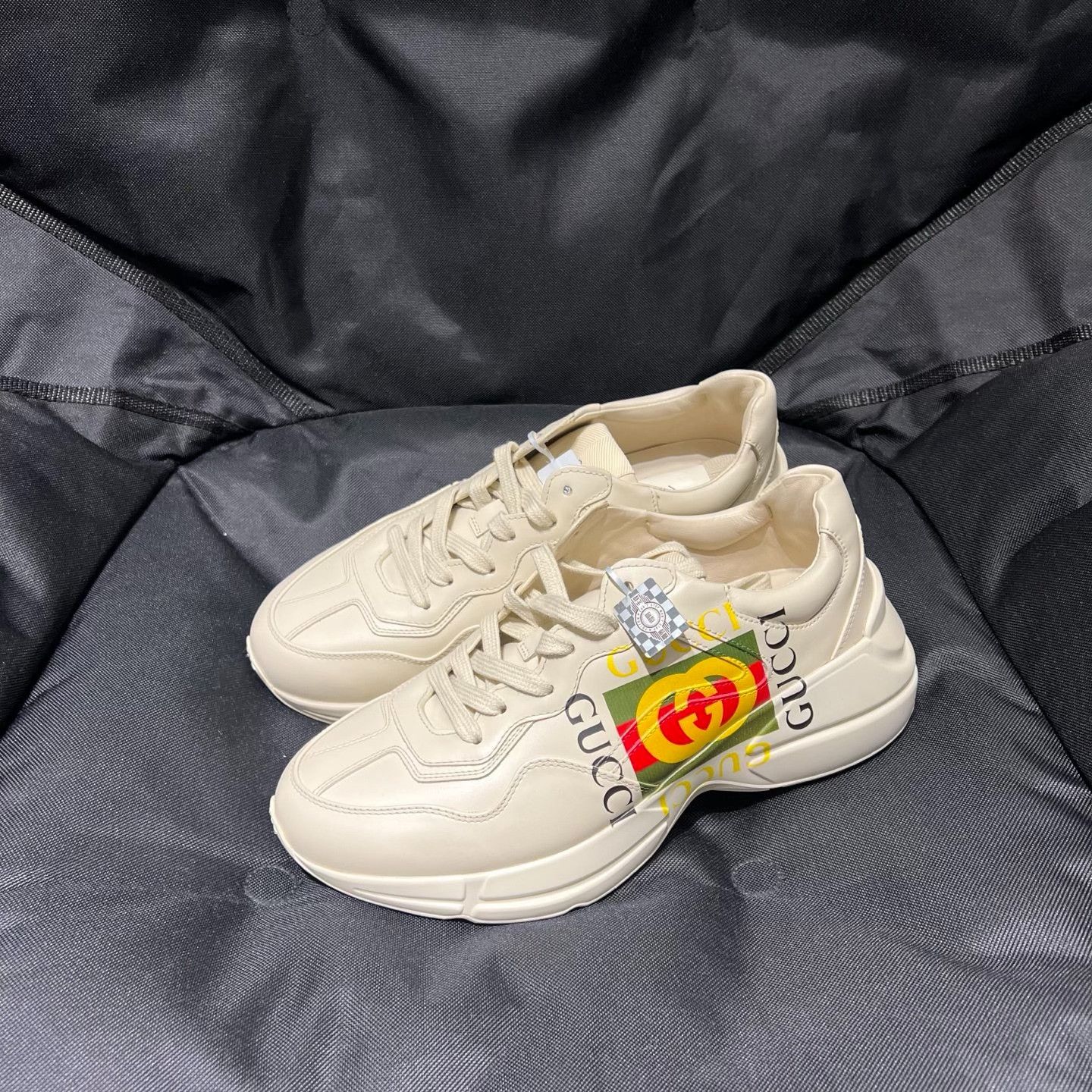 Gucci Gucci Lowtop Sneakers us_6-5 Women Size US 6.5 / IT 36.5 - 6 Thumbnail