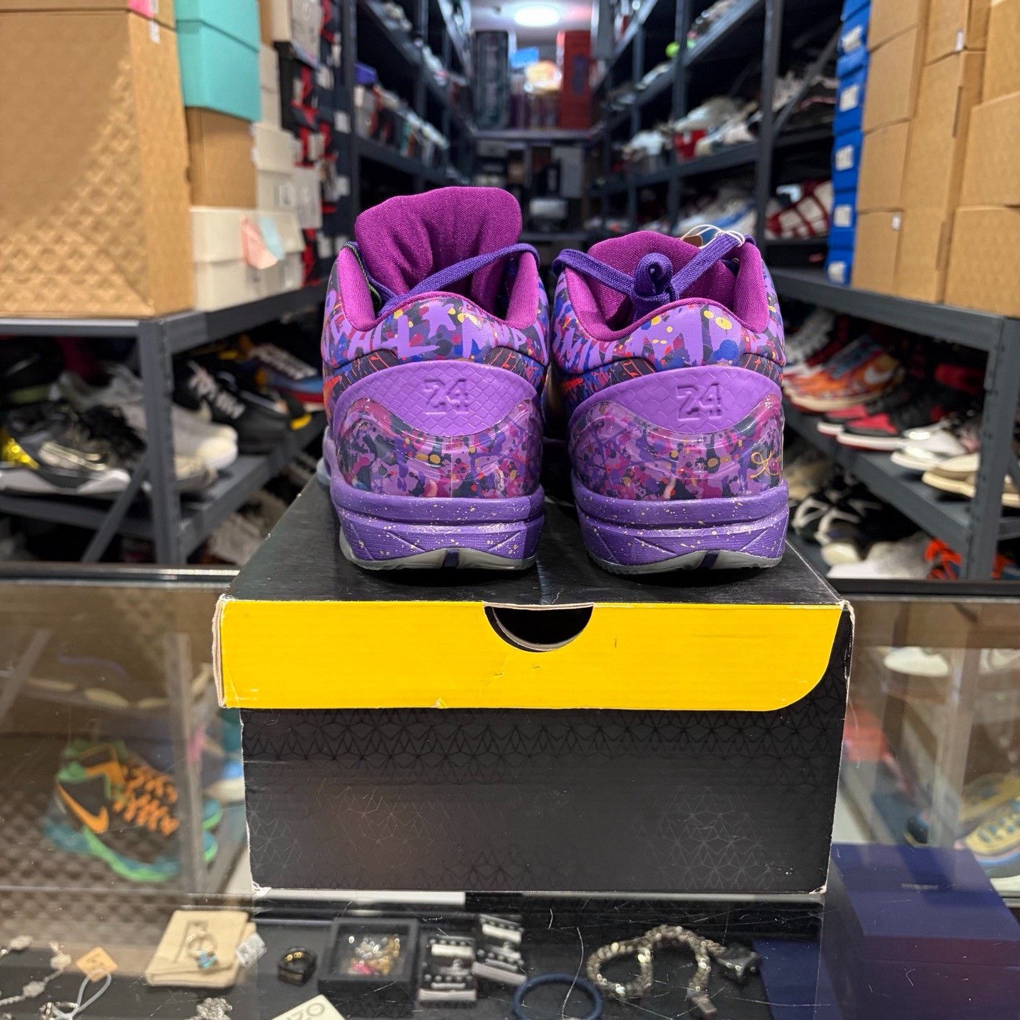 Nike Nike Purple Lowtop Sneakers 10.5 Men Size US 10.5 / EU 43-44 - 3 Thumbnail