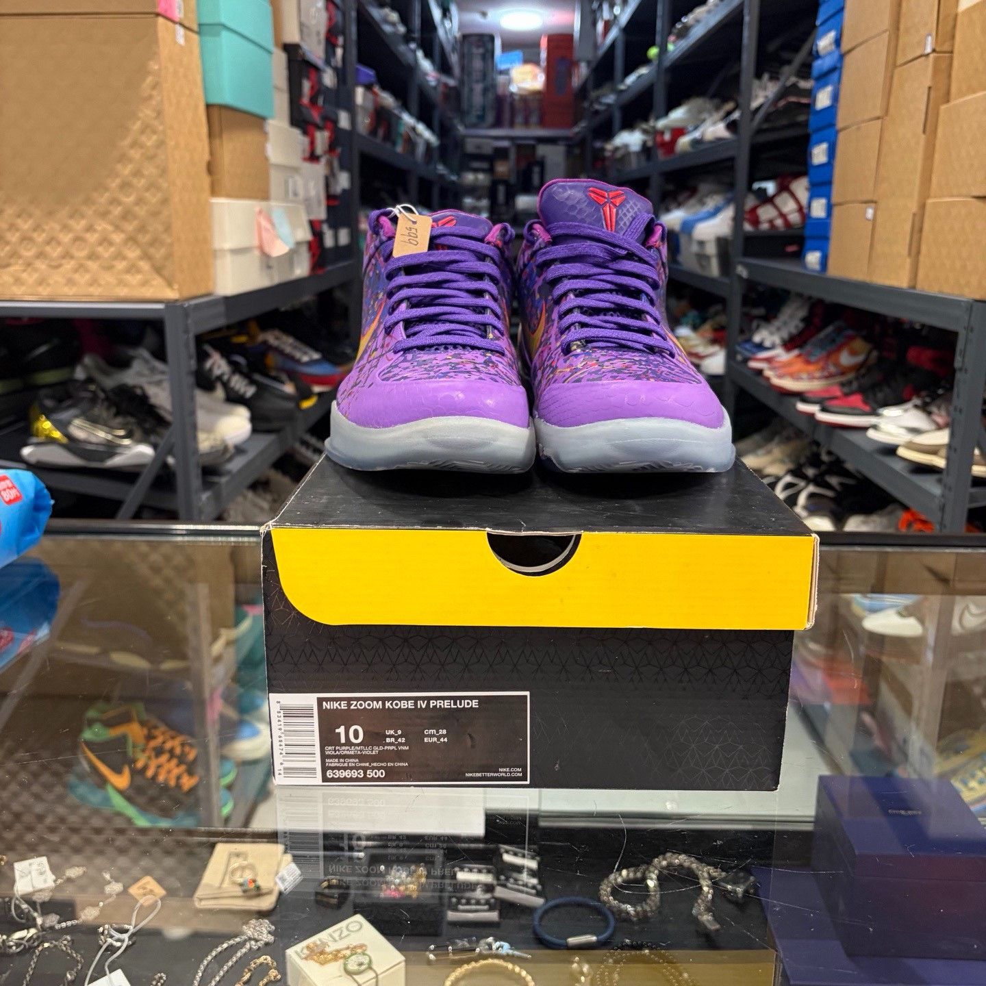 Nike Nike Purple Lowtop Sneakers 10.5 Men Size US 10.5 / EU 43-44 - 2 Thumbnail