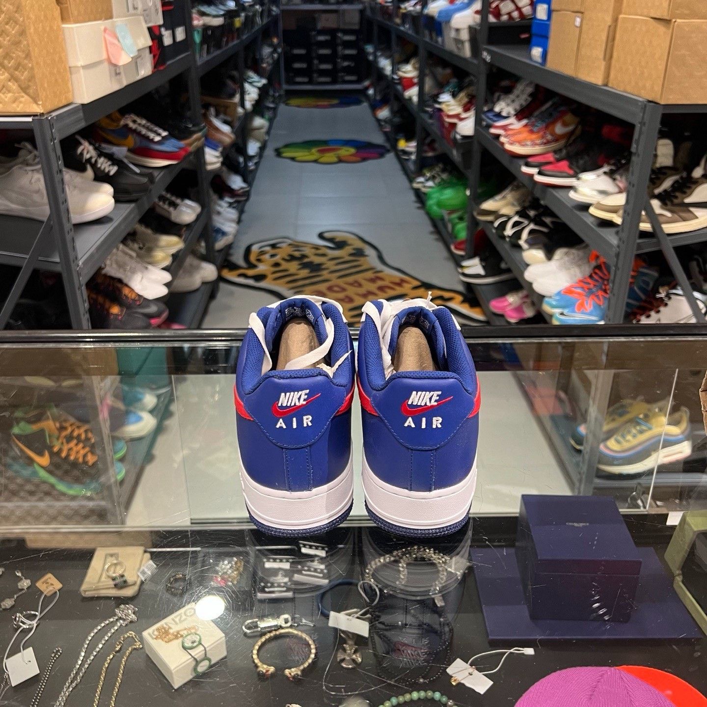 Nike Nike Lowtop Sneakers 12 Men Size US 12 / EU 45 - 3 Thumbnail