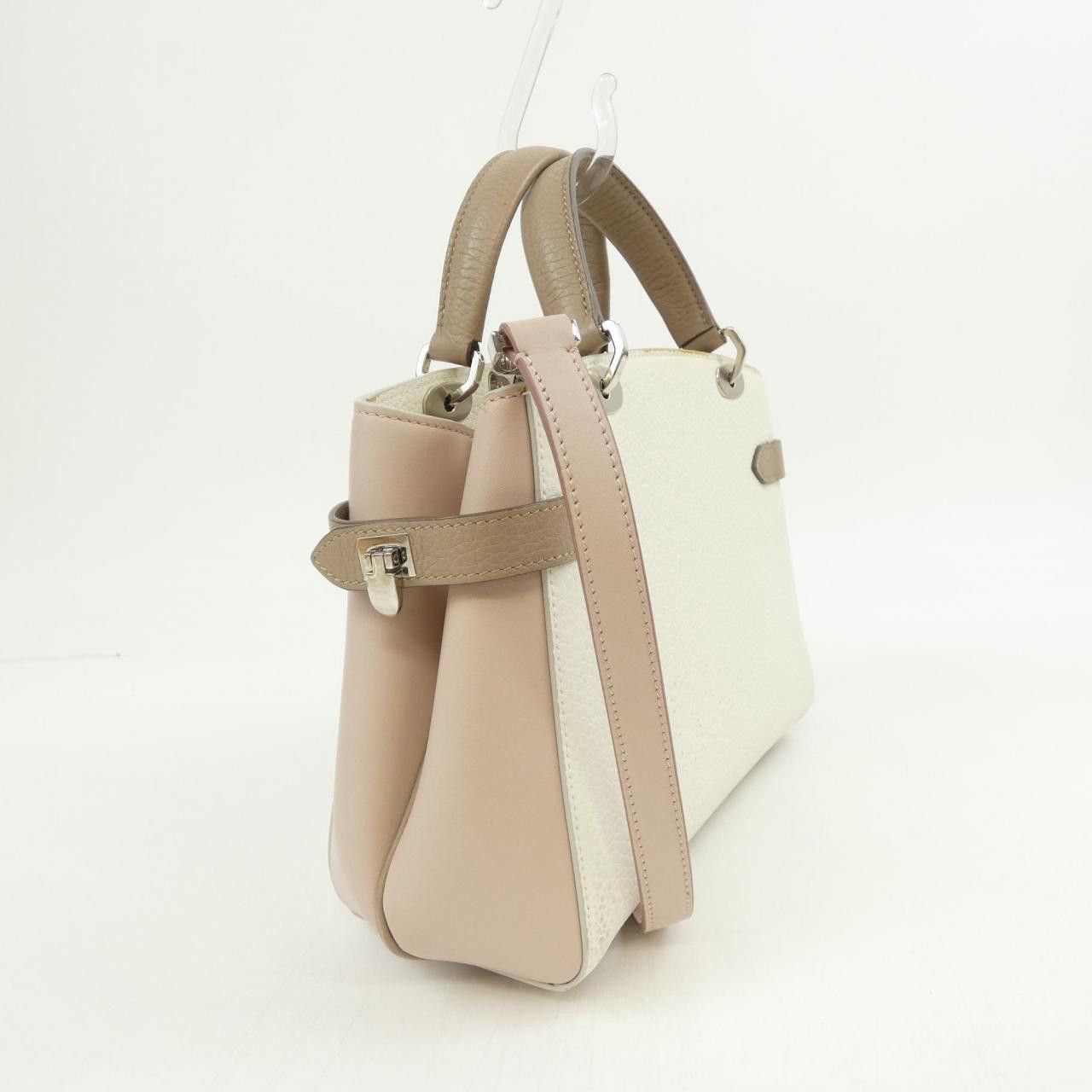Other Other Asprey Leather Handbag Others Crossbody Bag DUTY FREE for USA Size ONE SIZE - 2 Thumbnail