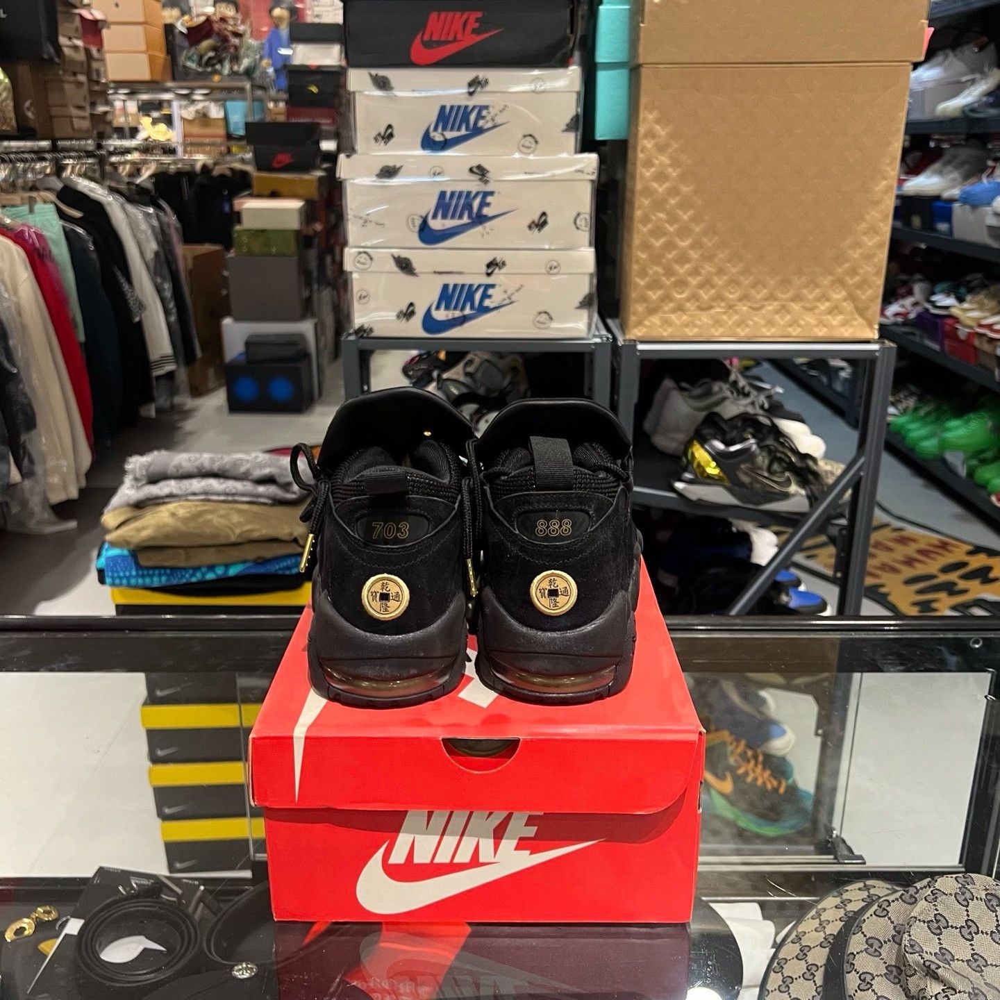 Nike Nike Lowtop Sneakers 10.5 Men Size US 10.5 / EU 43-44 - 3 Thumbnail