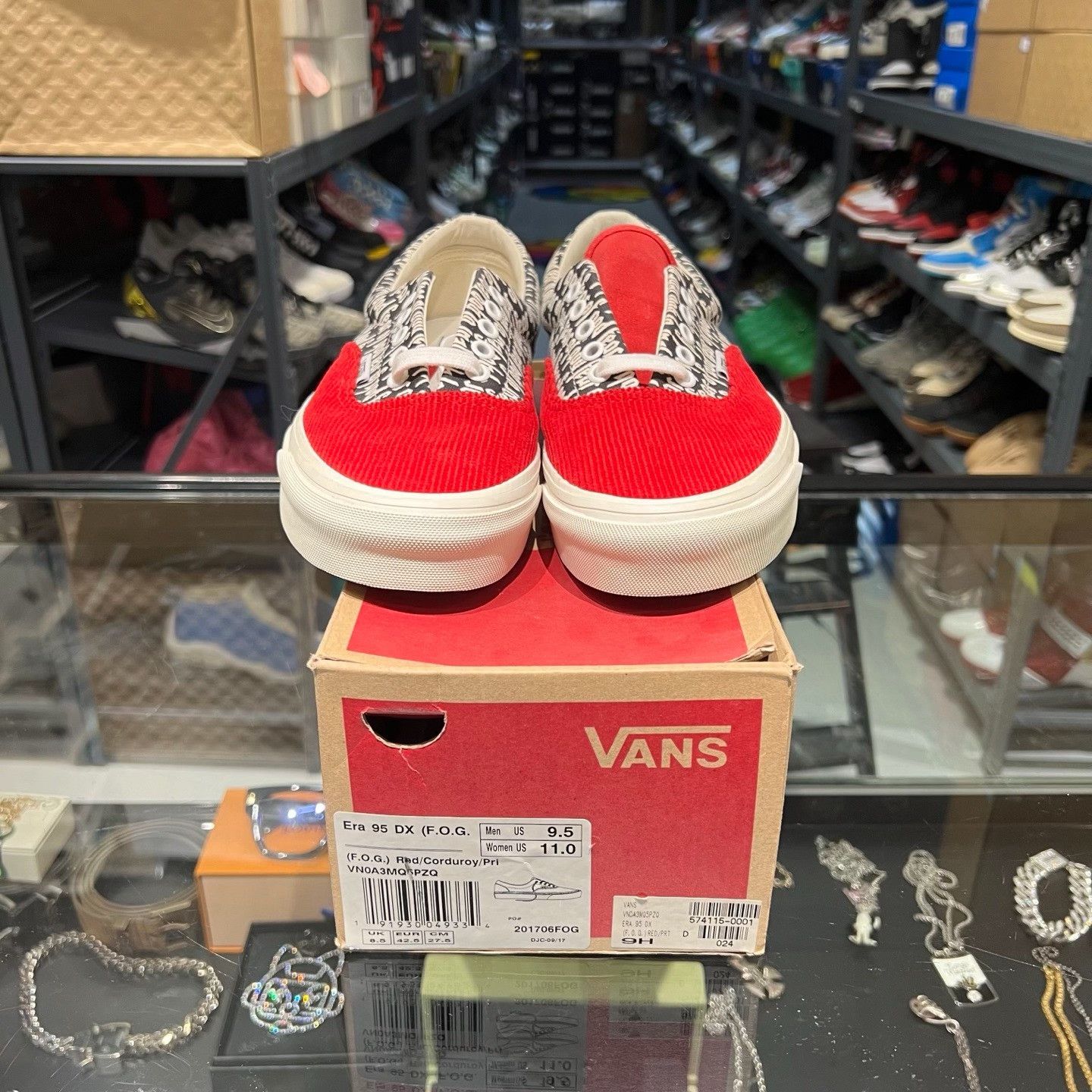 Fear of God Fear of God Red Lowtop Sneakers 10 Men Size US 10 / EU 43 - 2 Thumbnail