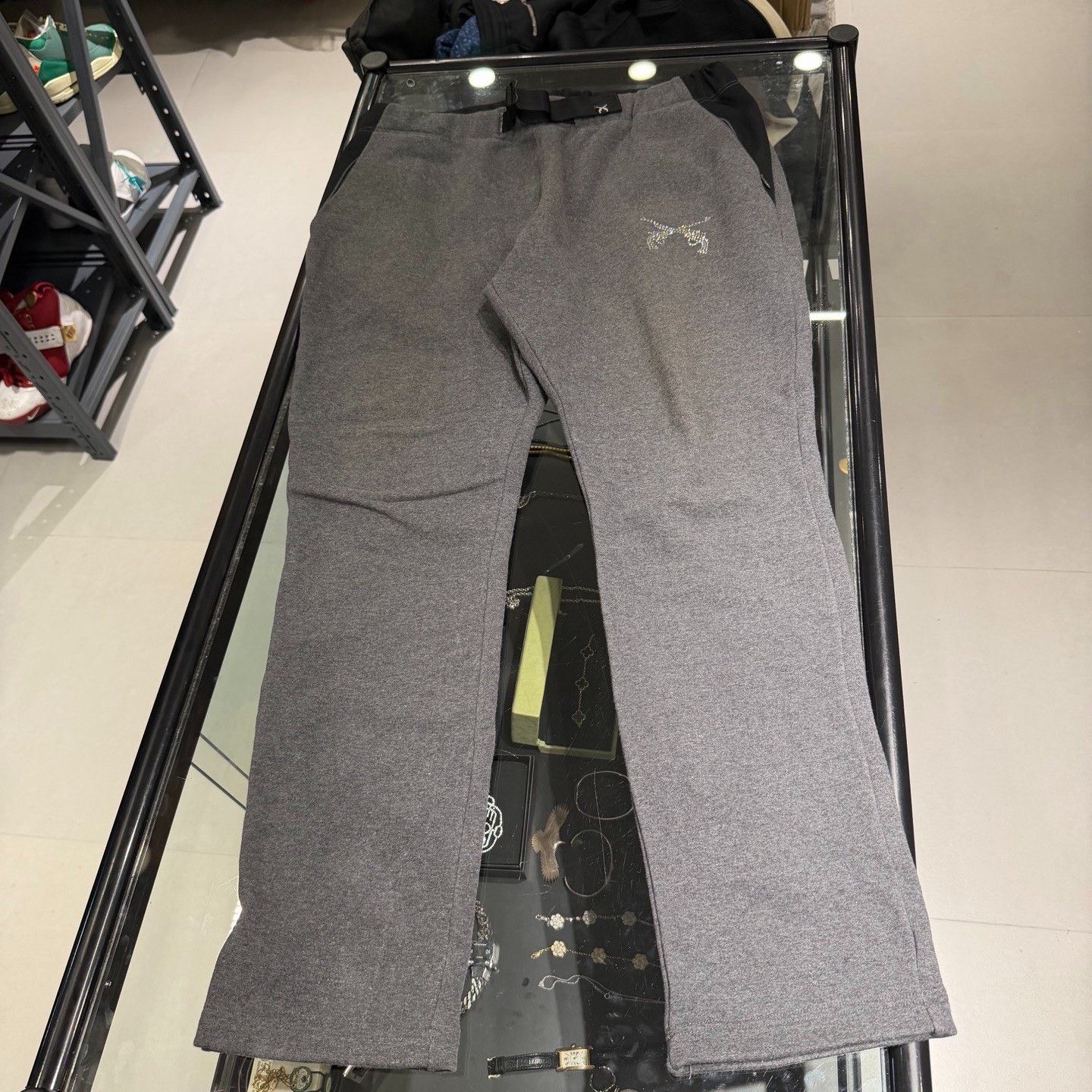 Givenchy Givenchy Gray Sweatpants 28 Women Size 28" / US 6 / IT 42 - 7 Thumbnail