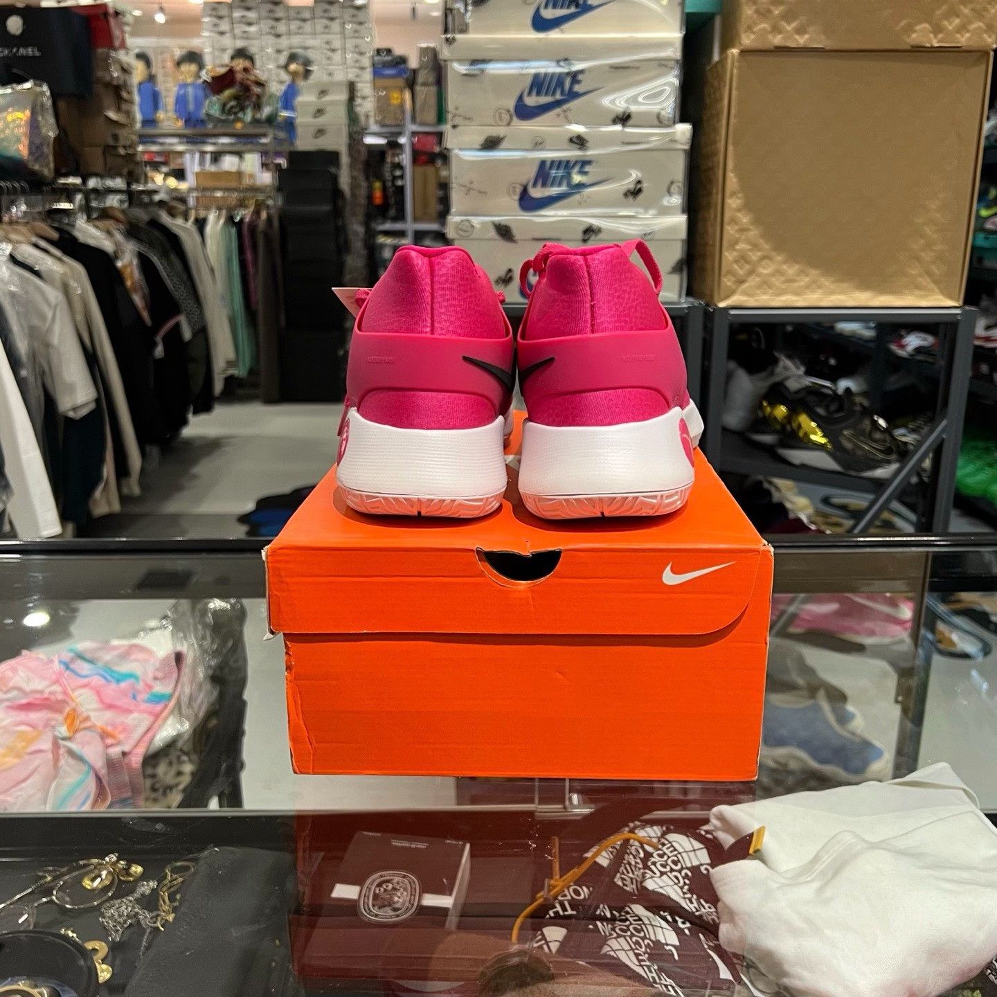 Nike Nike Lowtop Sneakers 9.5 Men Size US 9.5 / EU 42-43 - 3 Thumbnail