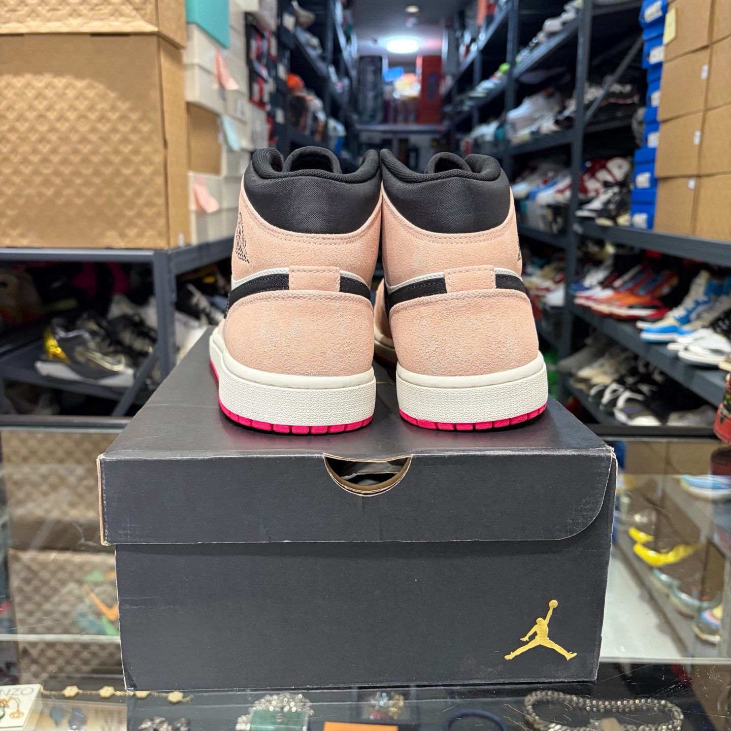 Nike Nike Pink Lowtop Sneakers 11.5 Men Size US 11.5 / EU 44-45 - 3 Thumbnail