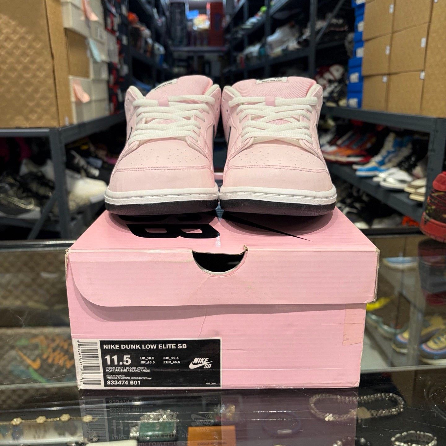 Nike Nike Pink Lowtop Sneakers 12 Men Size US 12 / EU 45 - 2 Thumbnail