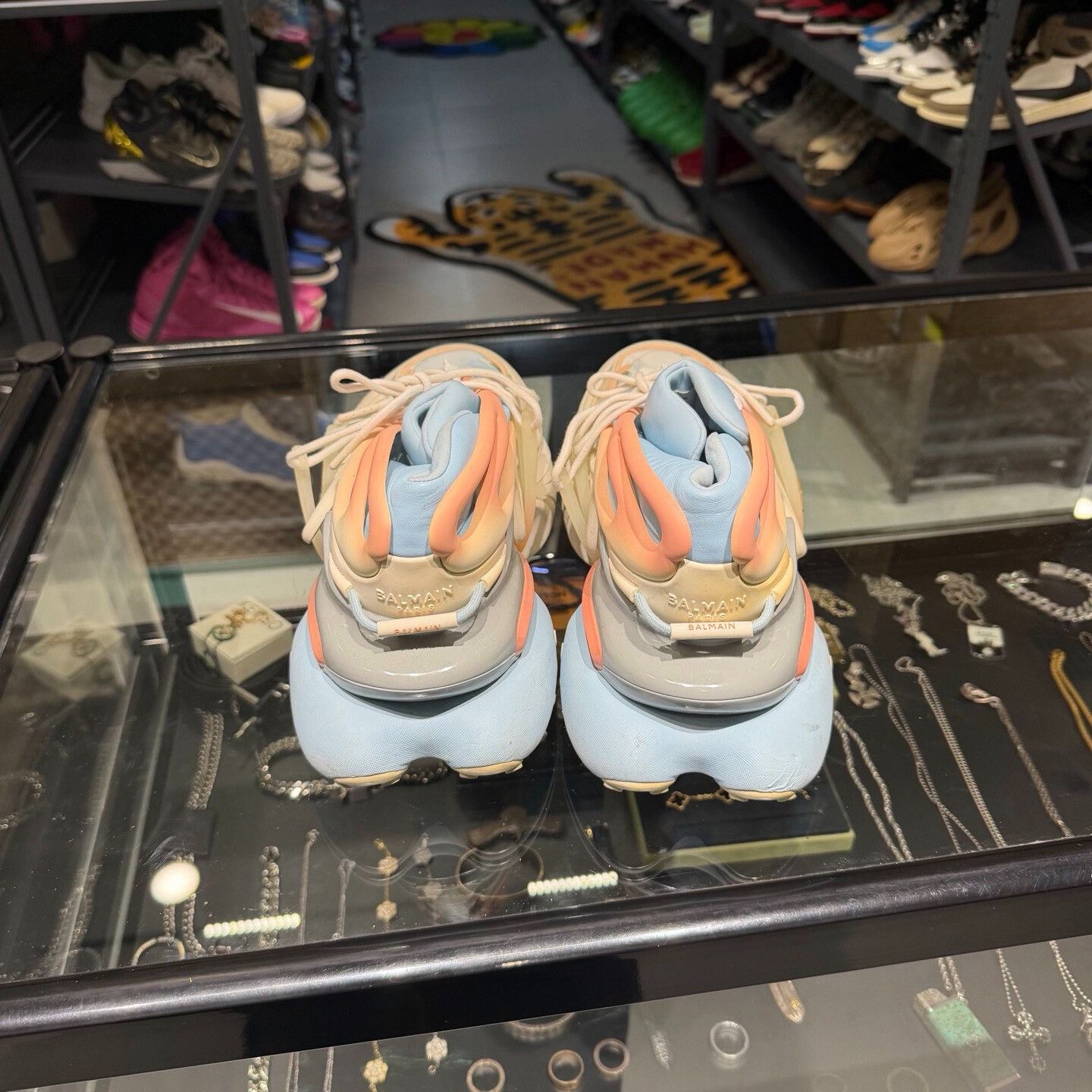 Balmain Balmain Lowtop Sneakers 11.5 Men Size US 11.5 / EU 44-45 - 3 Thumbnail