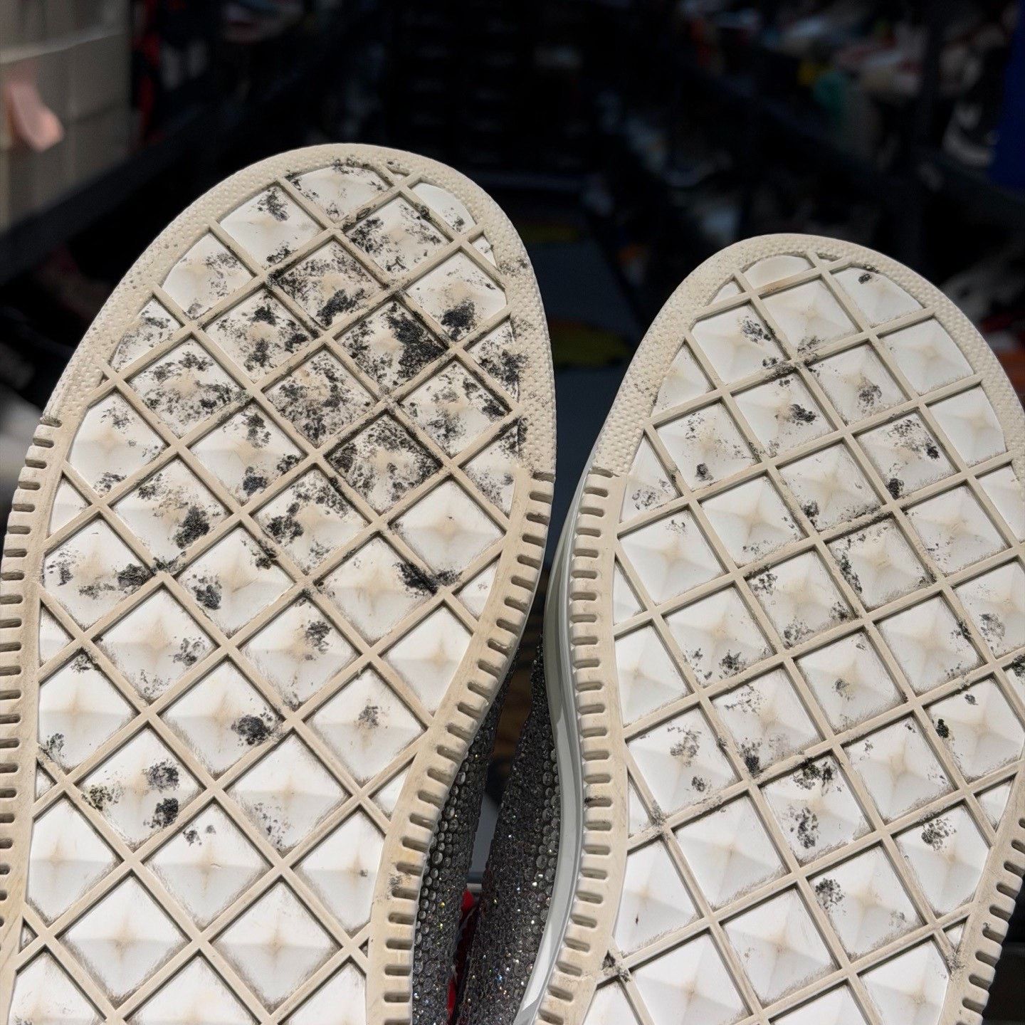 Valentino Valentino Lowtop Sneakers 10.5 Men Size US 10.5 / EU 43-44 - 7 Thumbnail