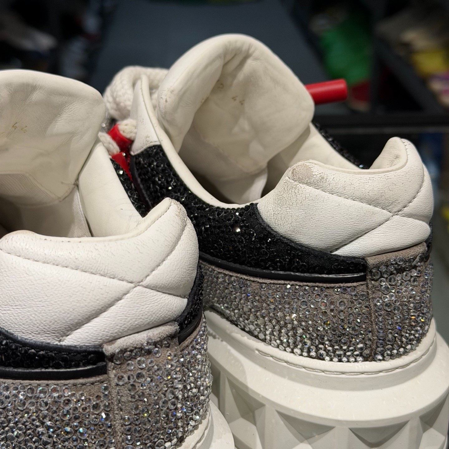 Valentino Valentino Lowtop Sneakers 10.5 Men Size US 10.5 / EU 43-44 - 5 Thumbnail