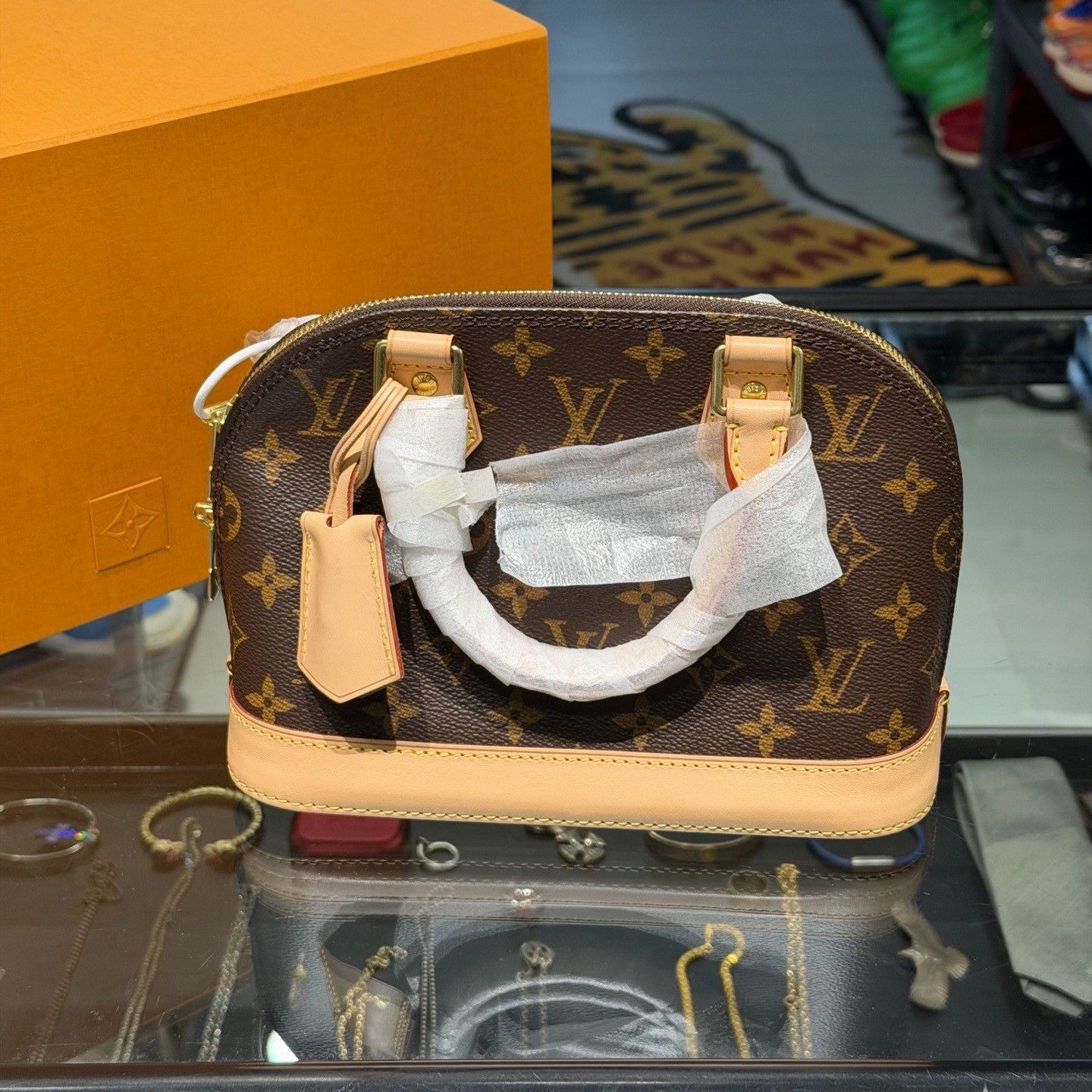 Louis Vuitton Louis Vuitton Shoulder Bag OS Women Size ONE SIZE - 4 Thumbnail