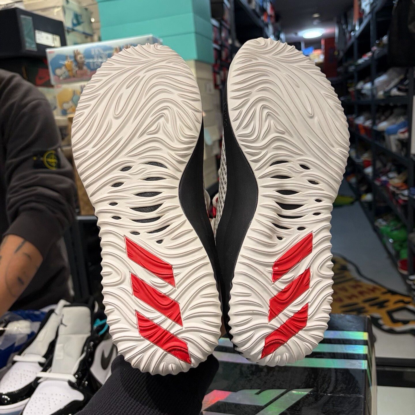 Adidas Adidas Lowtop Sneakers 10.5 Men Size US 10.5 / EU 43-44 - 4 Thumbnail