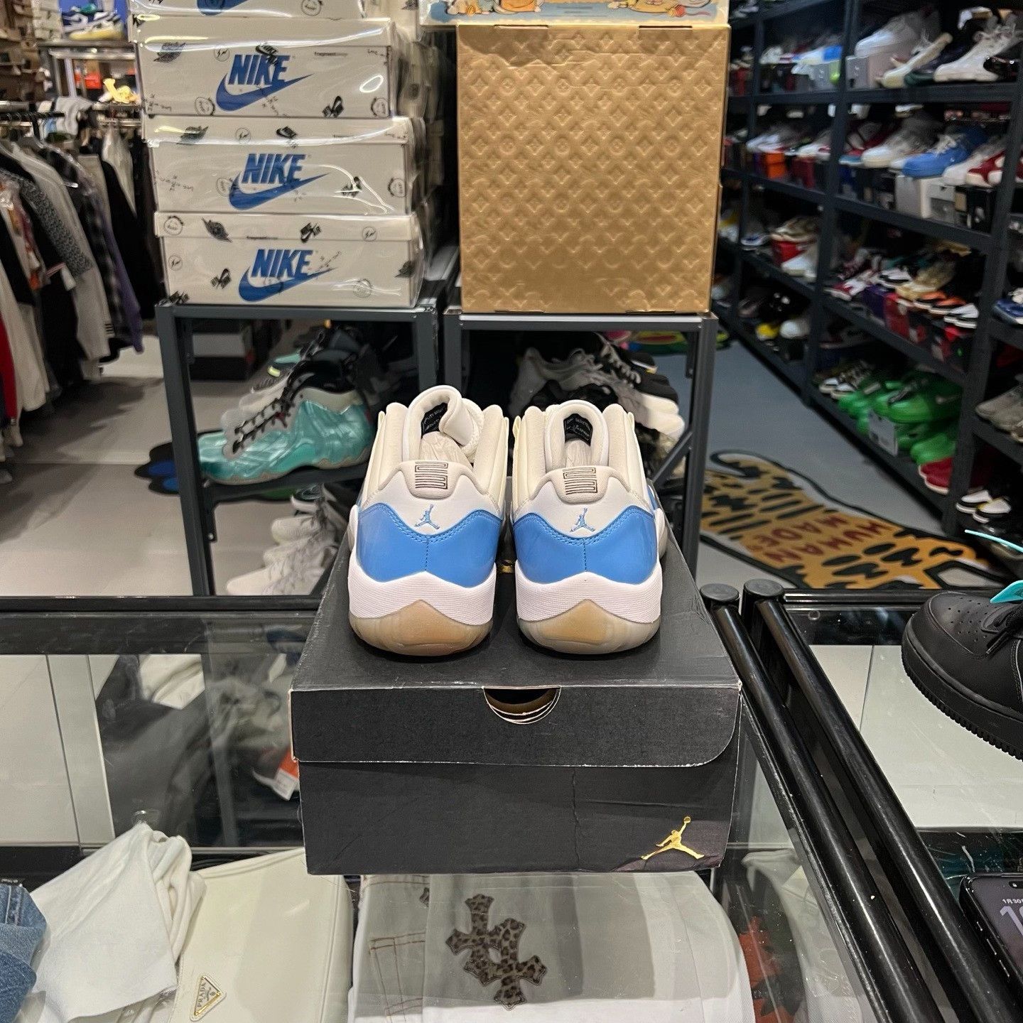 Nike Nike Blue Lowtop Sneakers 10 Men Size US 10 / EU 43 - 3 Thumbnail