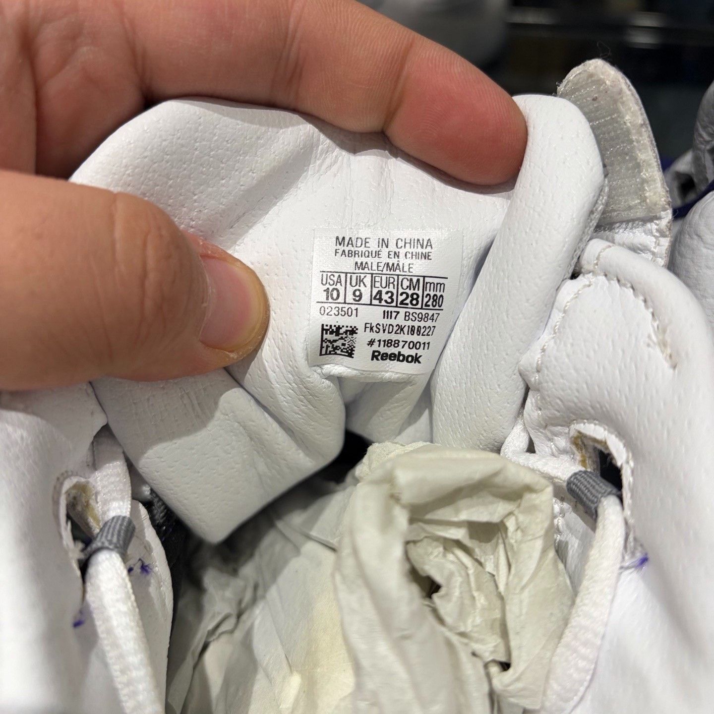 Nike Nike White Lowtop Sneakers 10 Men Size US 10 / EU 43 - 5 Thumbnail