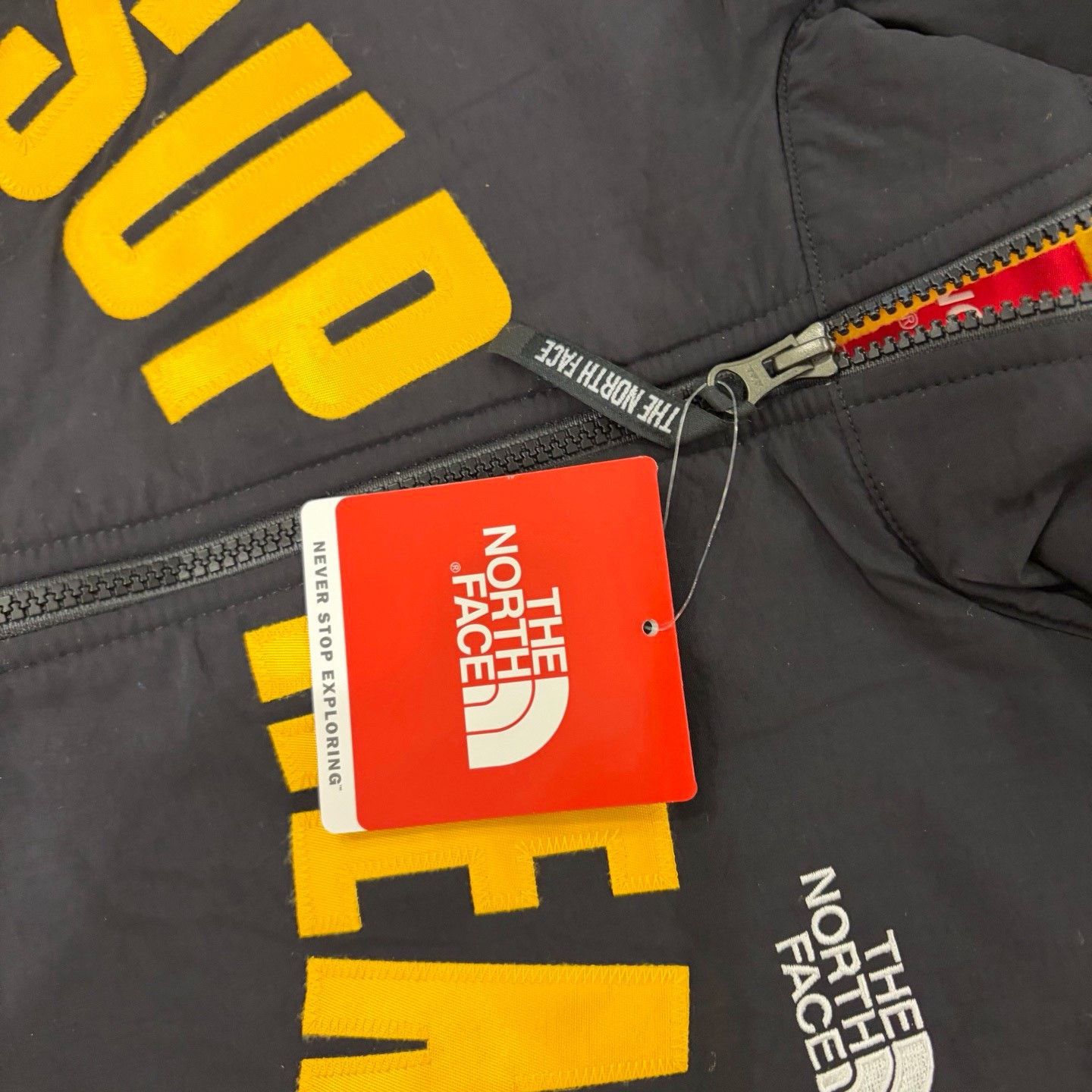 The North Face The North Face Yellow Light Jacket s Men Size US S / EU 44-46 / 1 - 4 Thumbnail