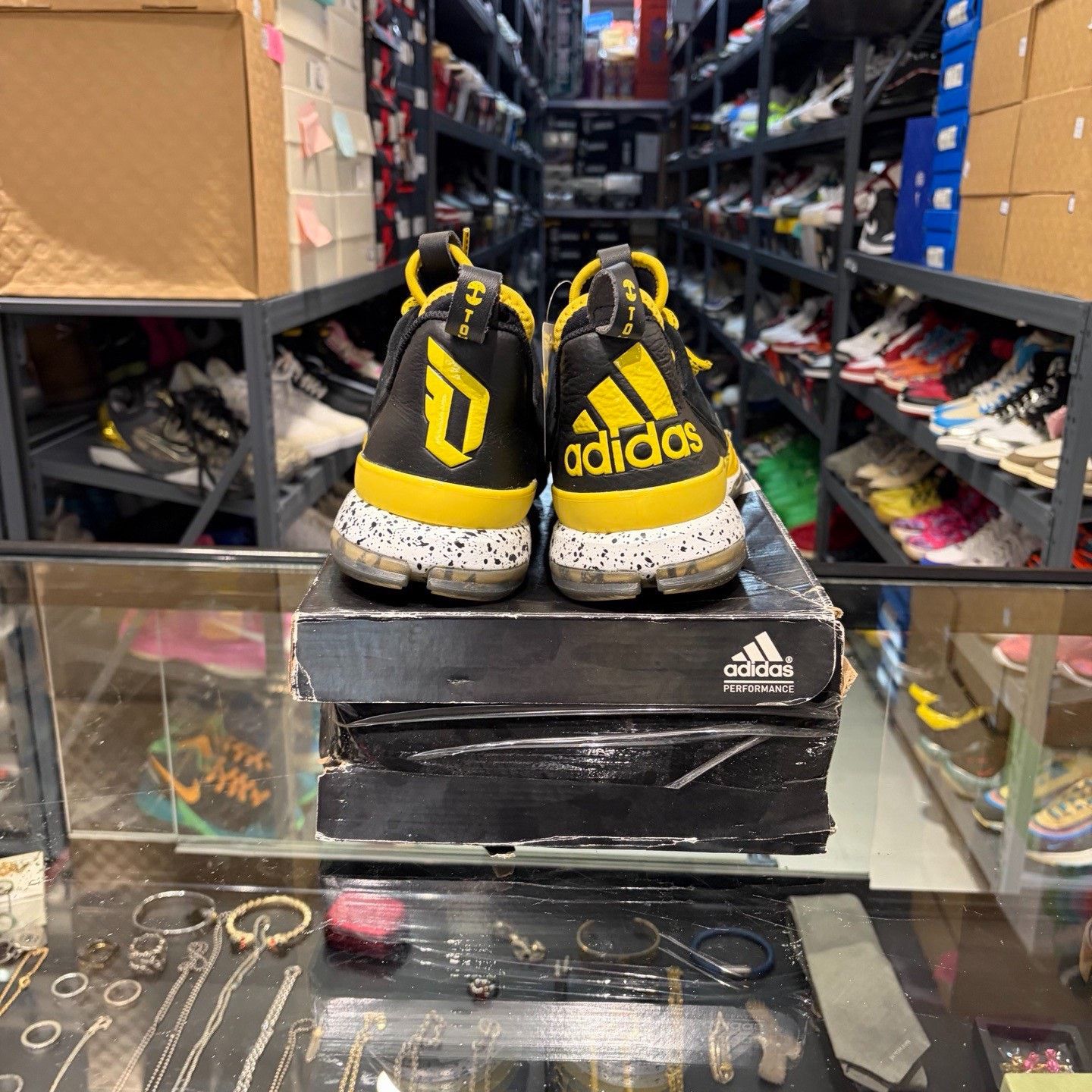 Adidas Adidas Lowtop Sneakers 9 Men Size US 9 / EU 42 - 3 Thumbnail