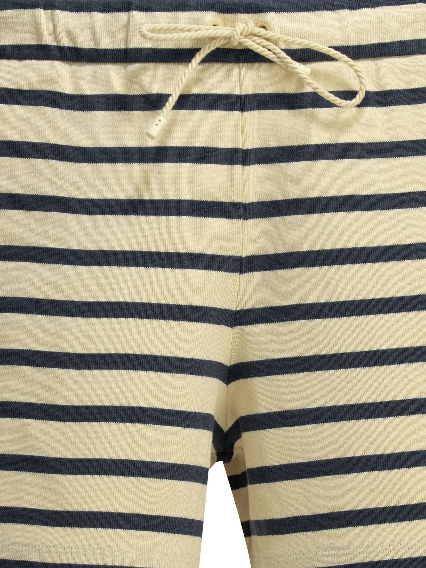 Moncler Moncler Short With Laces tag size L Women - USA Duties Paid Size 34" / US 12 / IT 48 - 3 Thumbnail