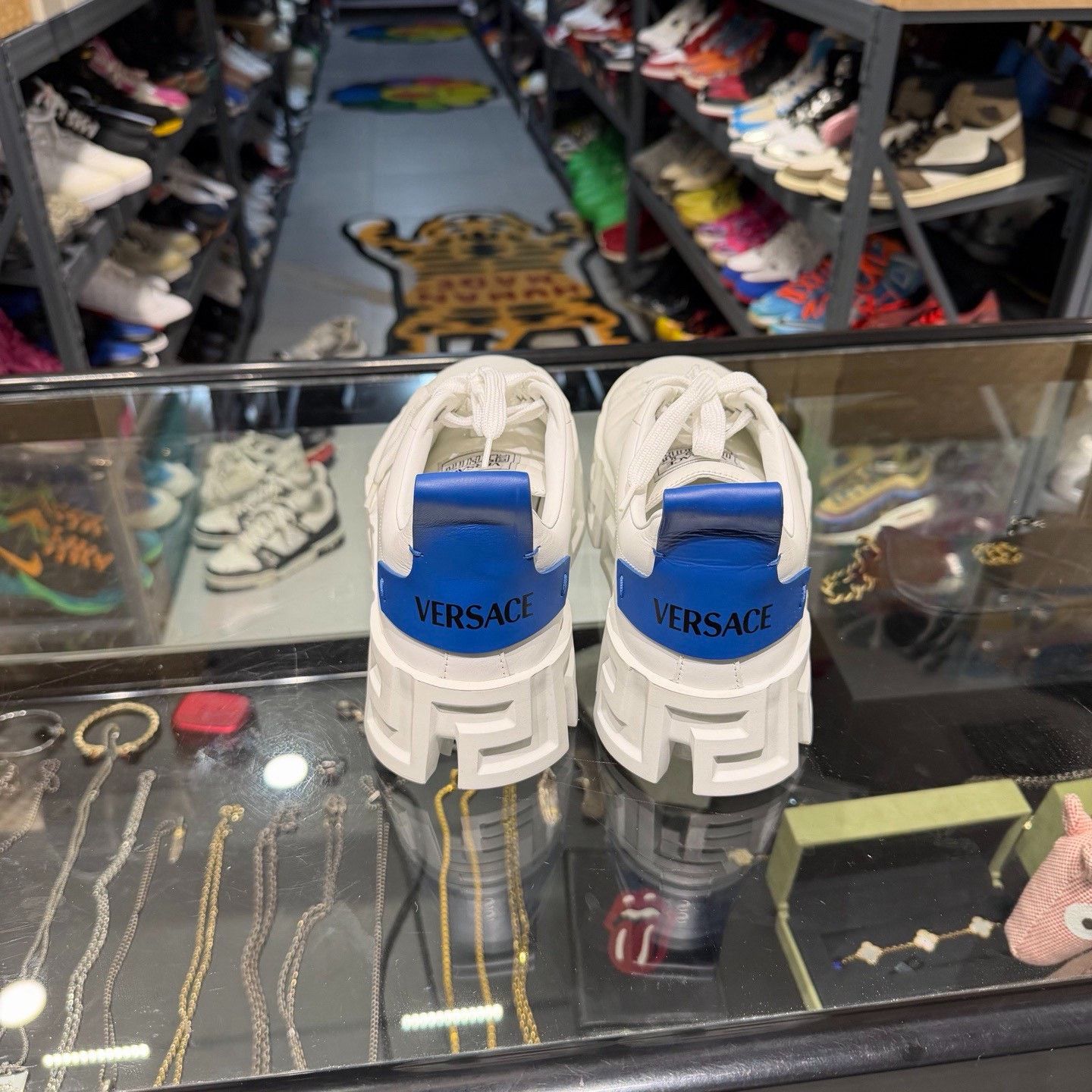 Versace Versace White Lowtop Sneakers 10 Men Size US 10 / EU 43 - 3 Thumbnail